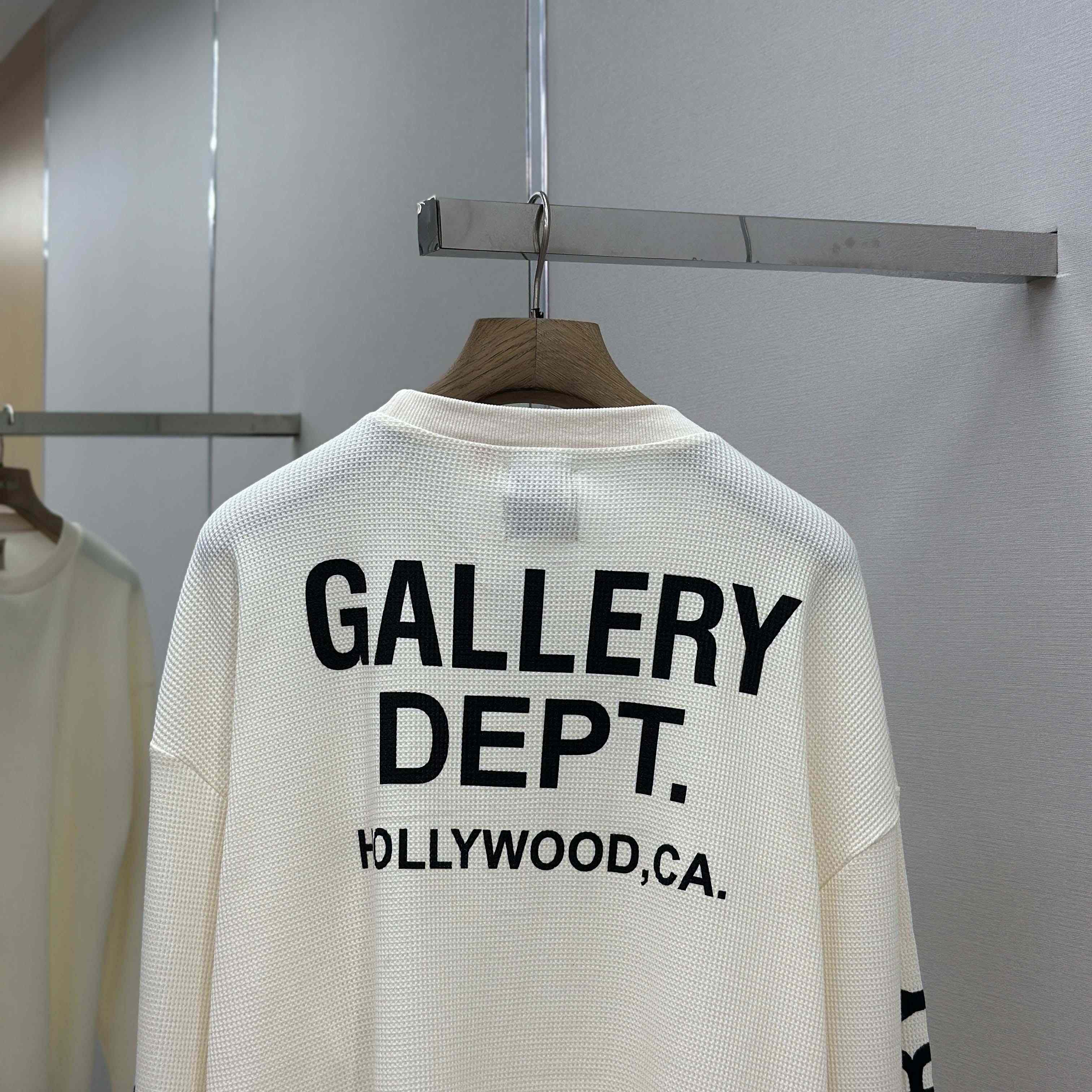 Gallery Dept.Long-sleeved - DopestKickz