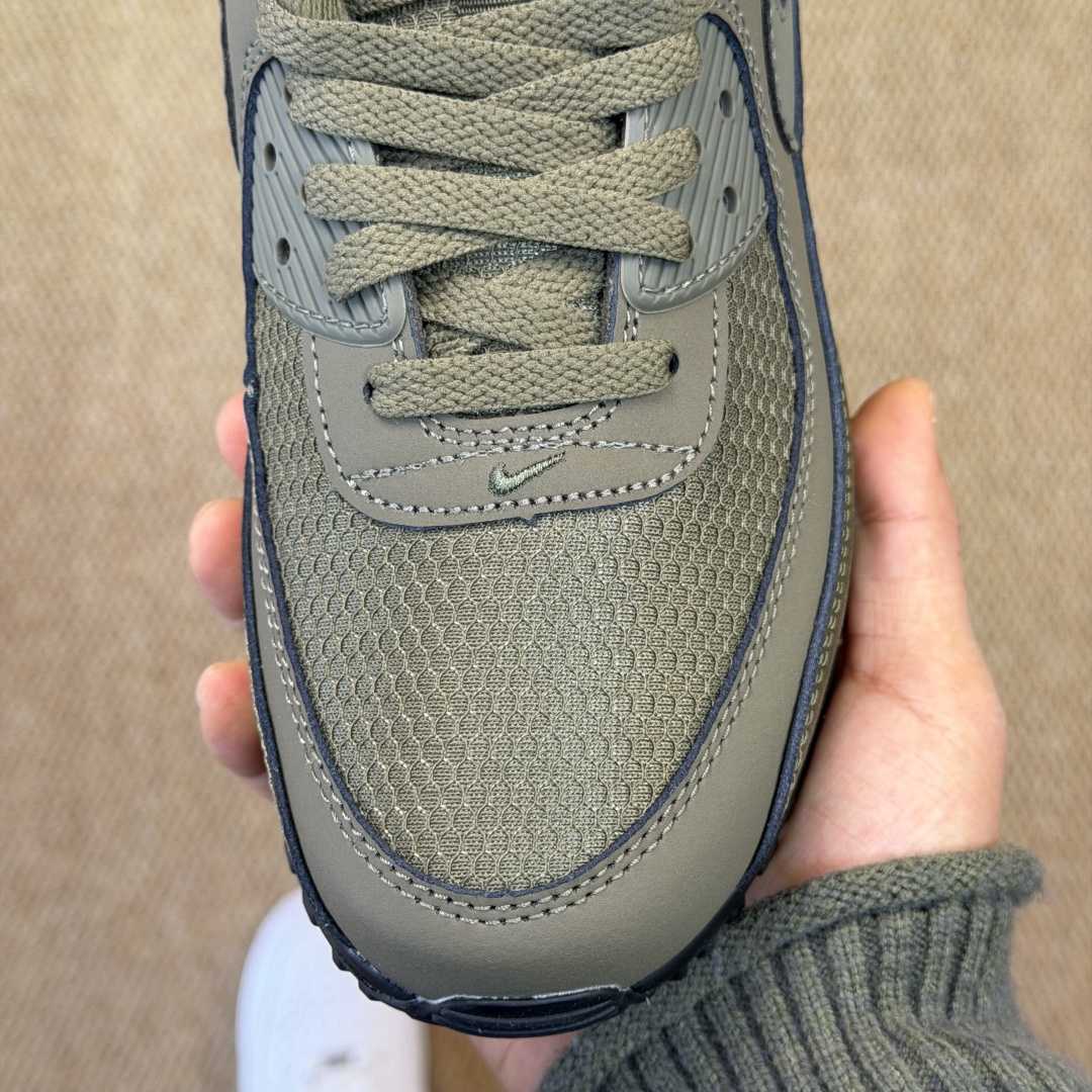 Nike Air Max 90 Sneakers    CN8490-001 - DopestKickz