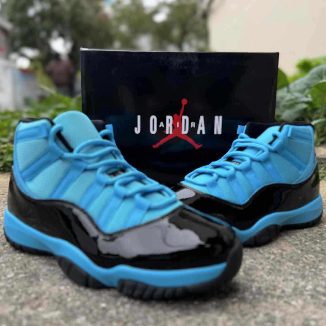 Jordan Air Jordan 11 Concord    CT8012-440  - DopestKickz