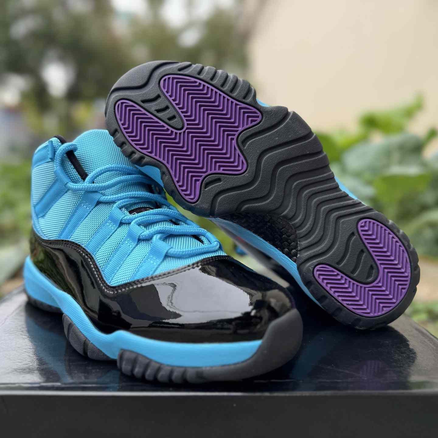 Jordan Air Jordan 11 Concord    CT8012-440  - DopestKickz