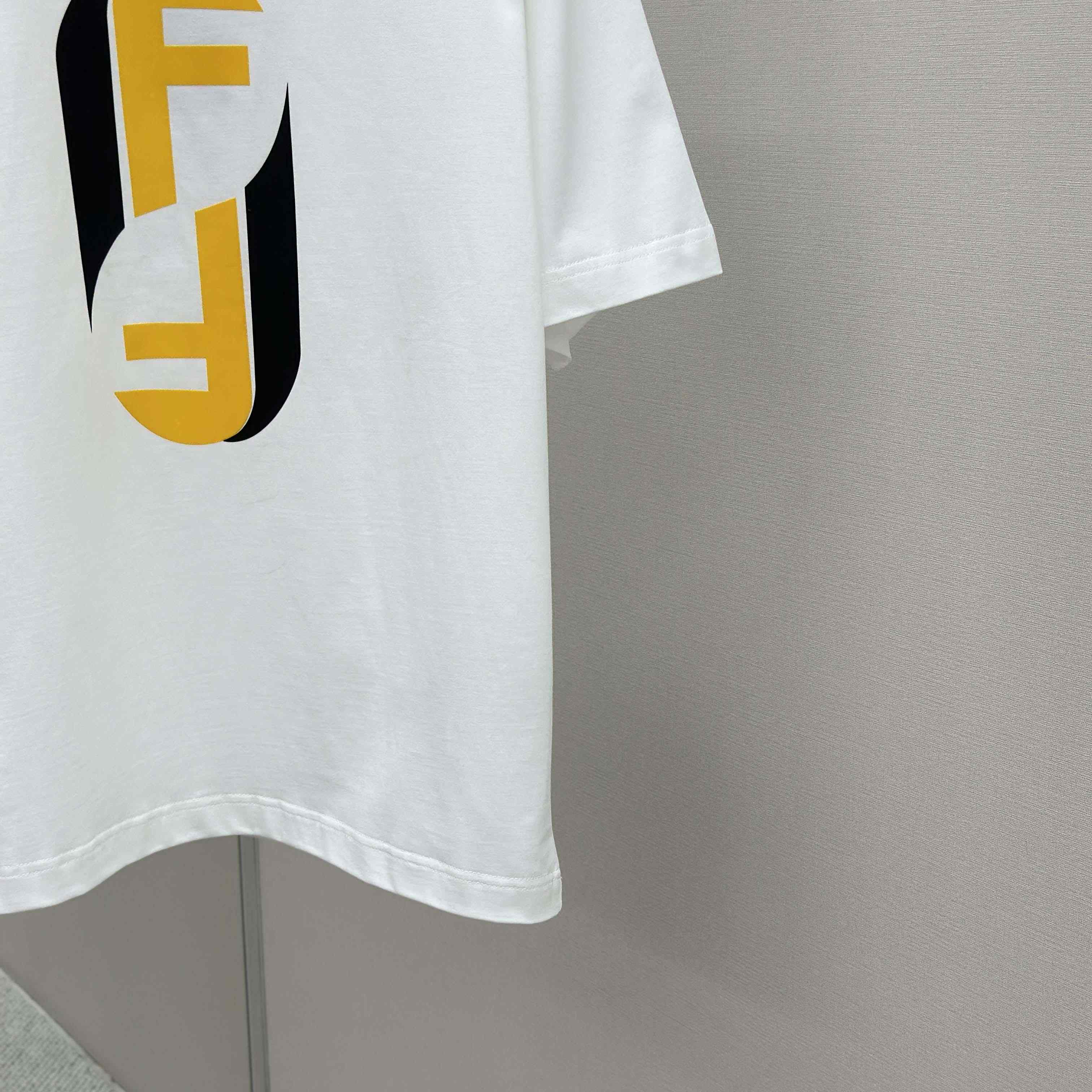 Fendi White Cotton T-shirt - DopestKickz
