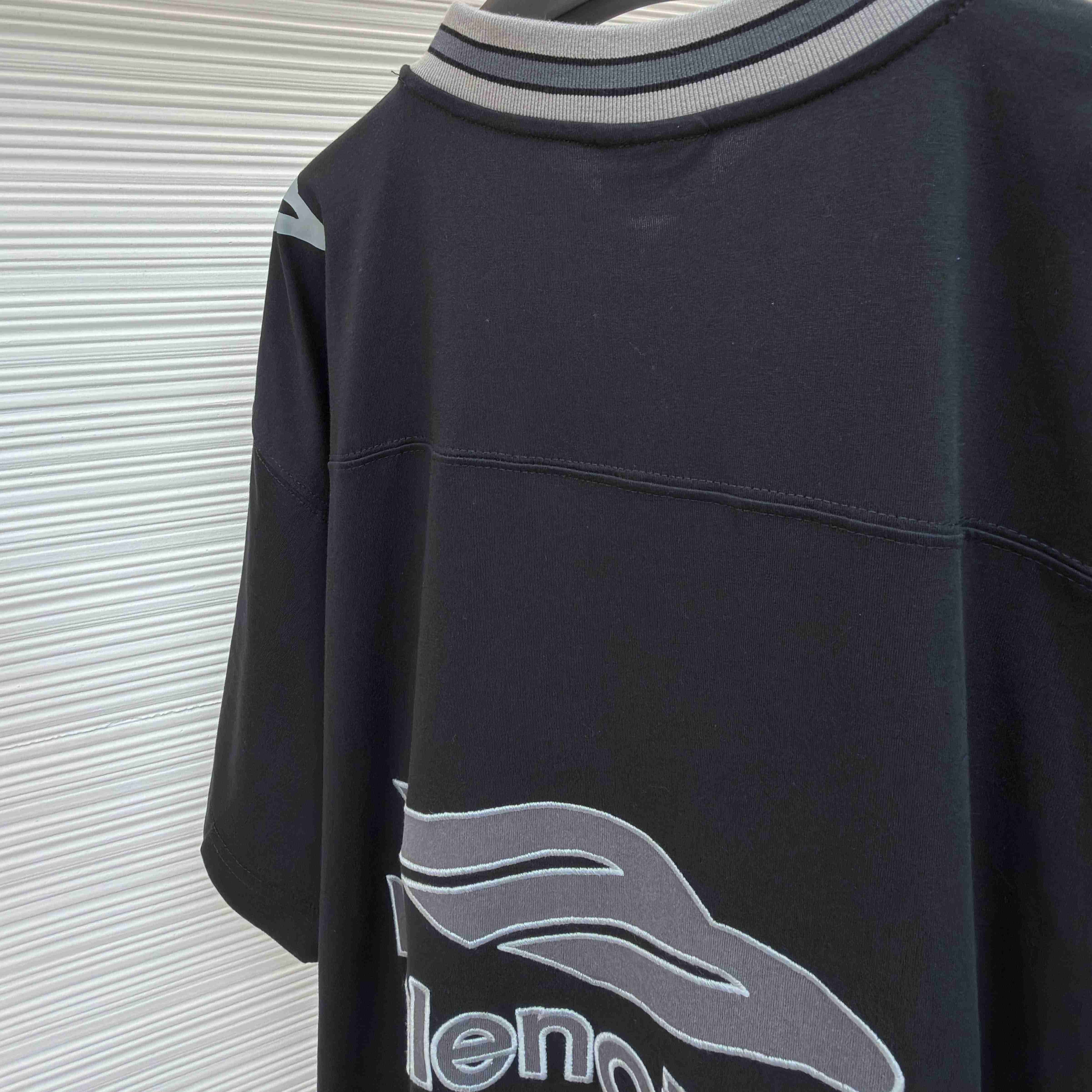 Balenciaga B Football V-Neck T-Shirt Oversized In Black - DopestKickz