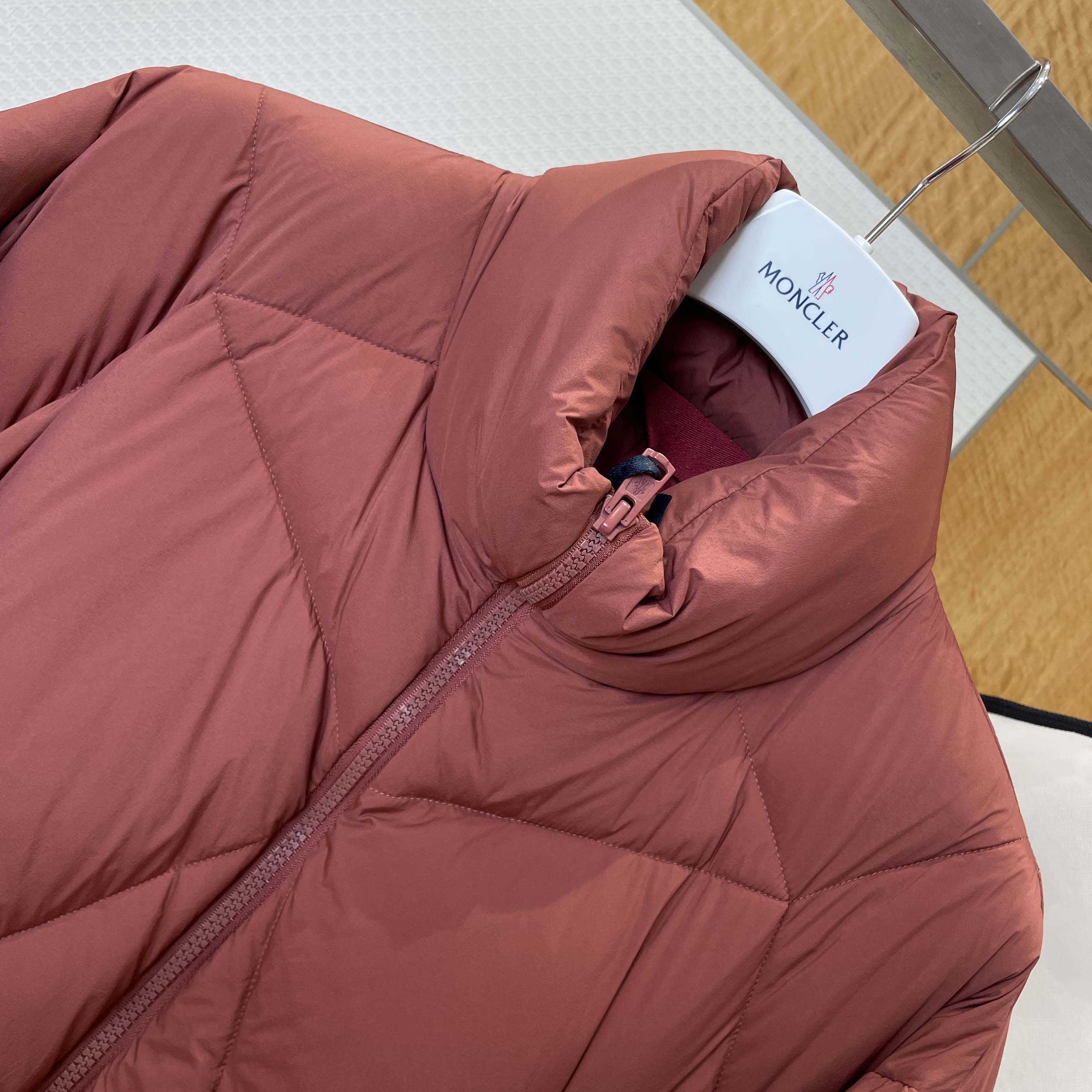 Moncler Vardar Short Down Jacket - DopestKickz