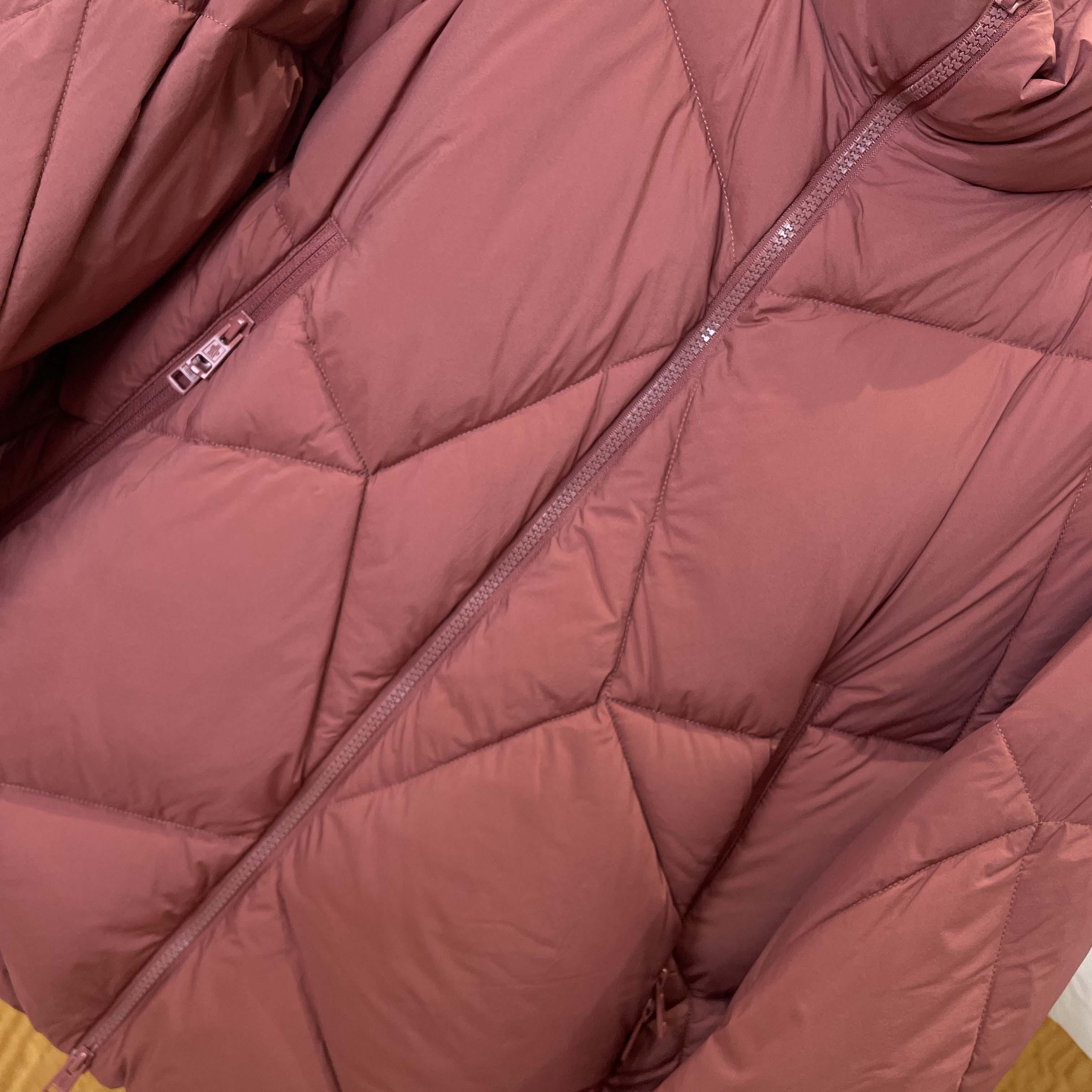 Moncler Vardar Short Down Jacket - DopestKickz