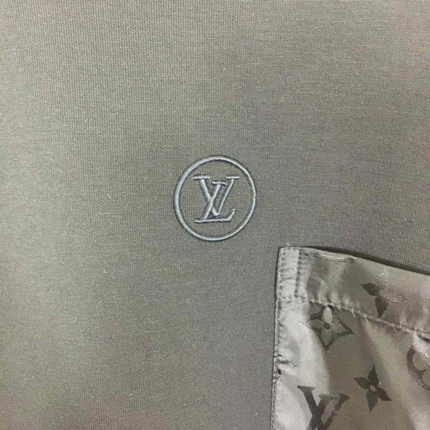 Louis Vuitton Cotton T-Shirt  - DopestKickz