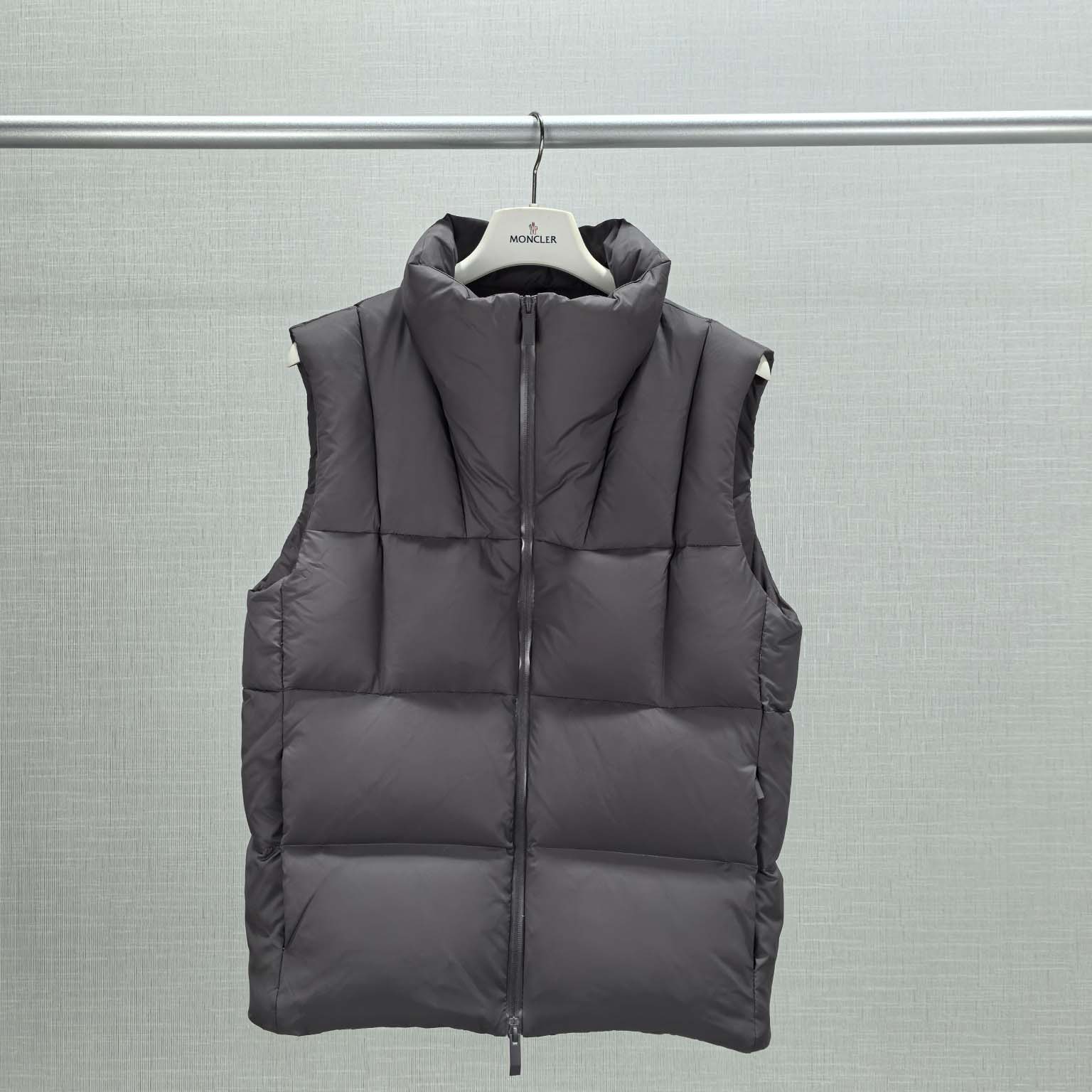 Moncler Padded Quilted Gilet - DopestKickz
