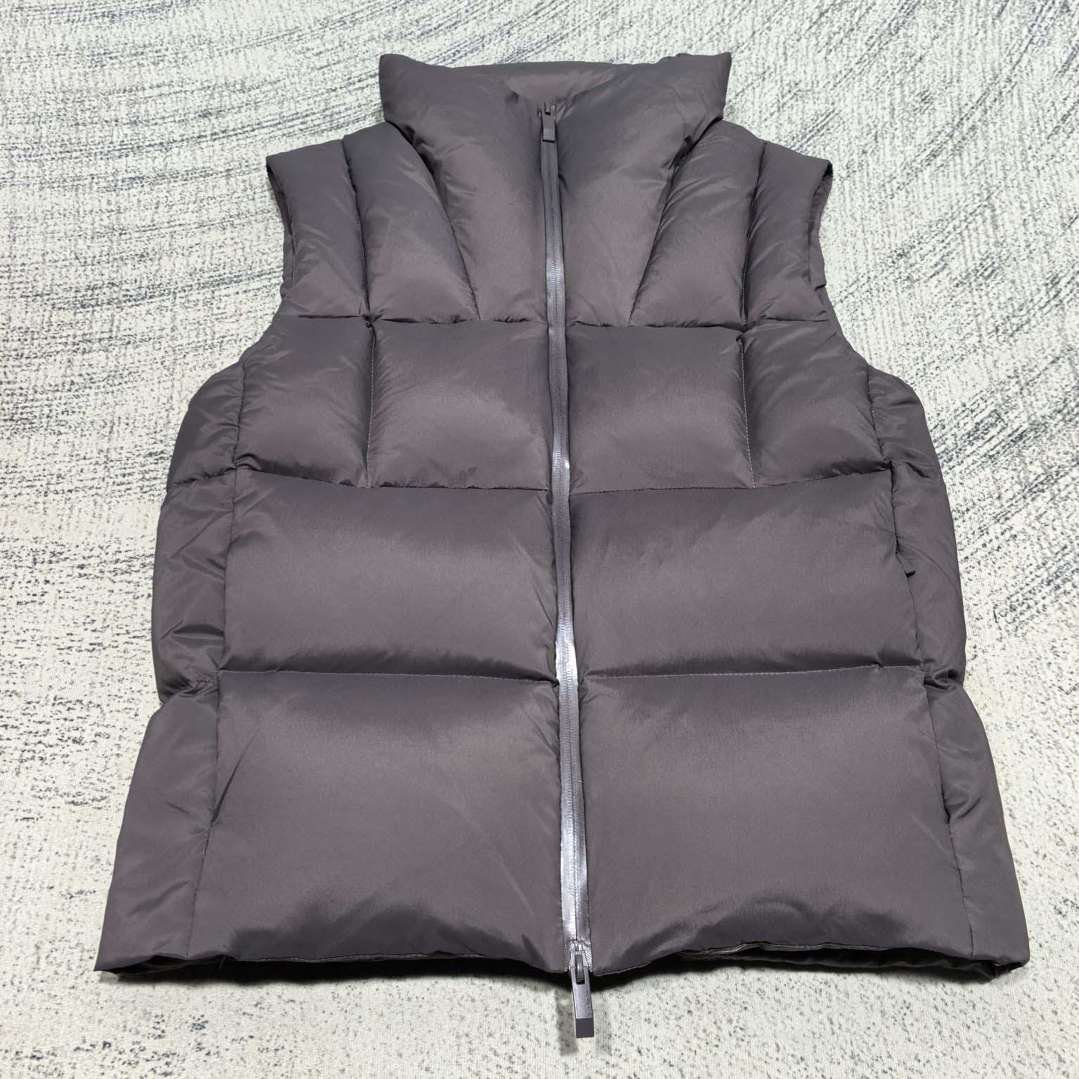 Moncler Padded Quilted Gilet - DopestKickz