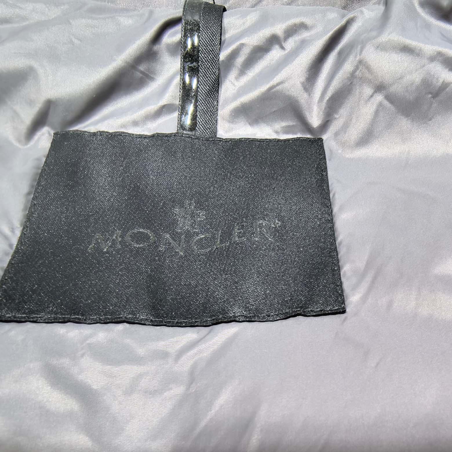 Moncler Padded Quilted Gilet - DopestKickz