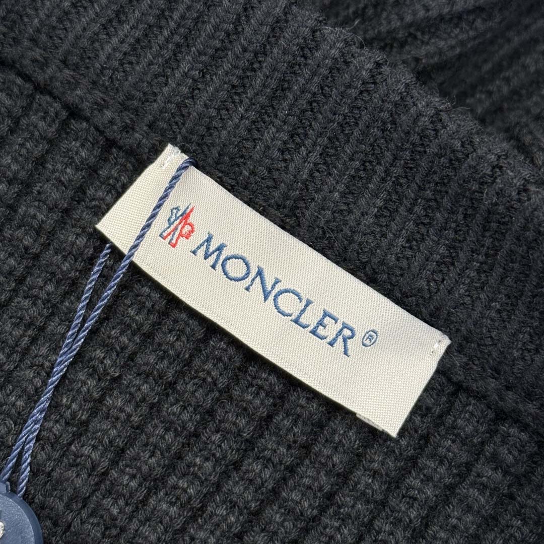 Moncler Cotton Sweater - DopestKickz