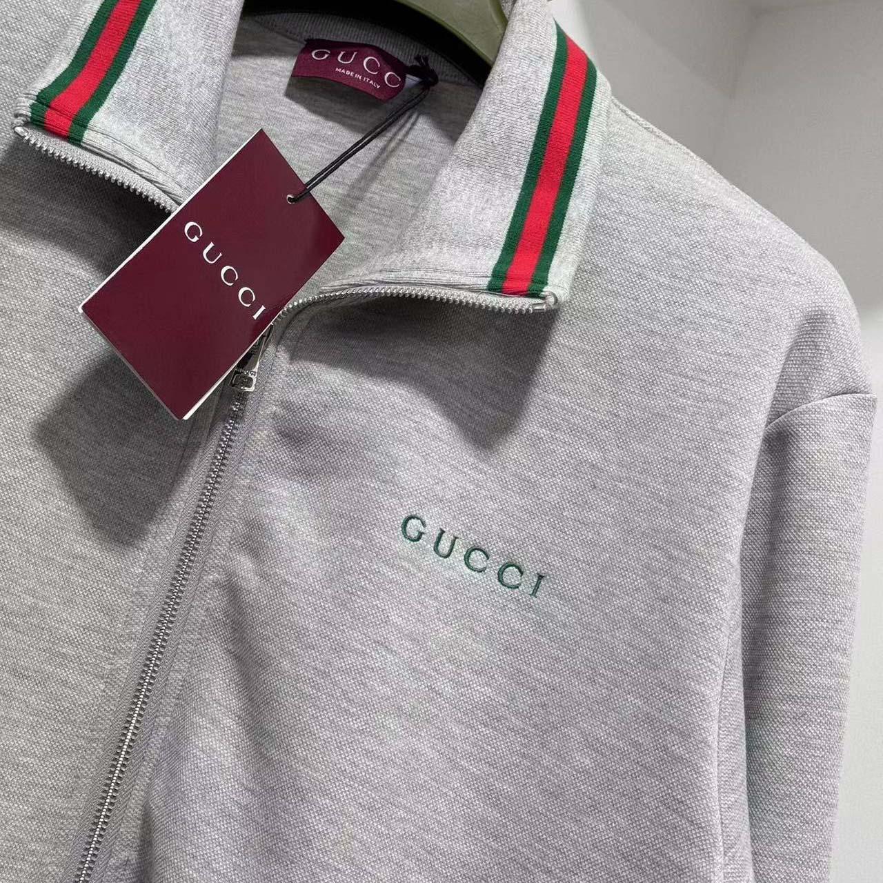 Gucci Zip-up Funnel-neck T-shirt - DopestKickz