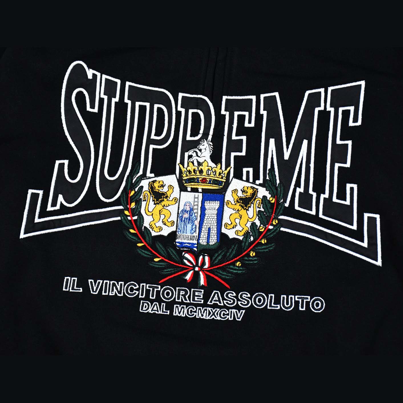 Supreme Crest Appliqué Half Zip Pullover 'Black' - DopestKickz