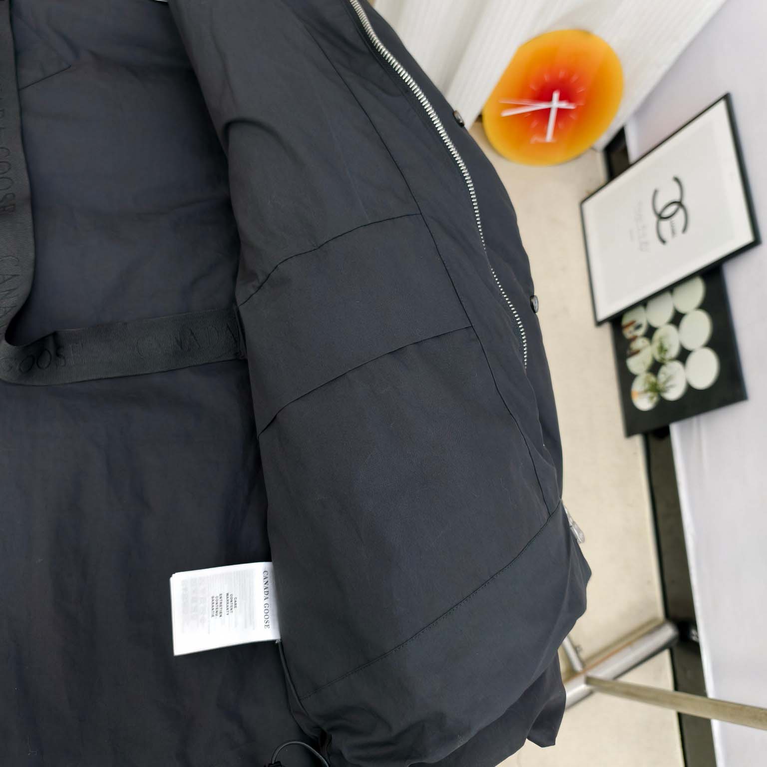 Canada Goose Umba Convertible Cotton Down Jacket - DopestKickz