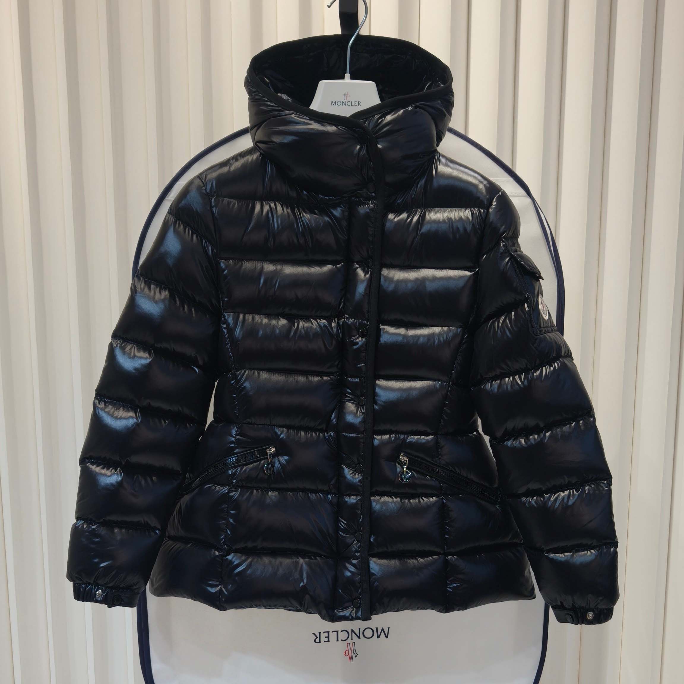 Moncler Barante Hooded Short Down Jacket - DopestKickz
