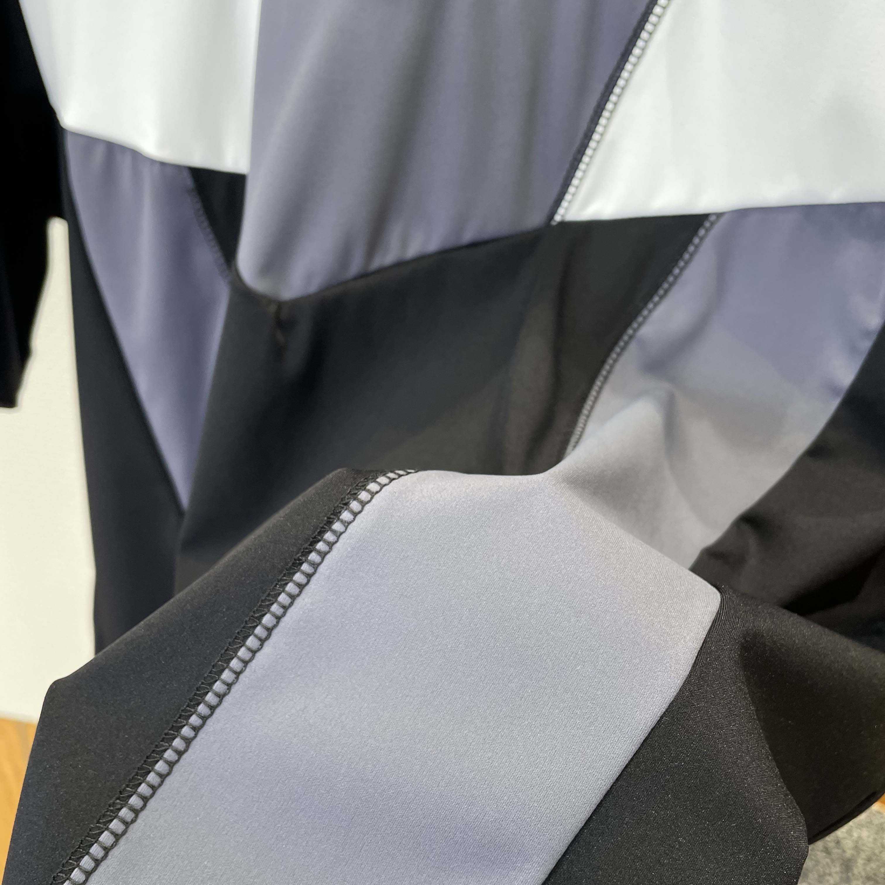 Louis Vuitton Running T-Shirt  - DopestKickz