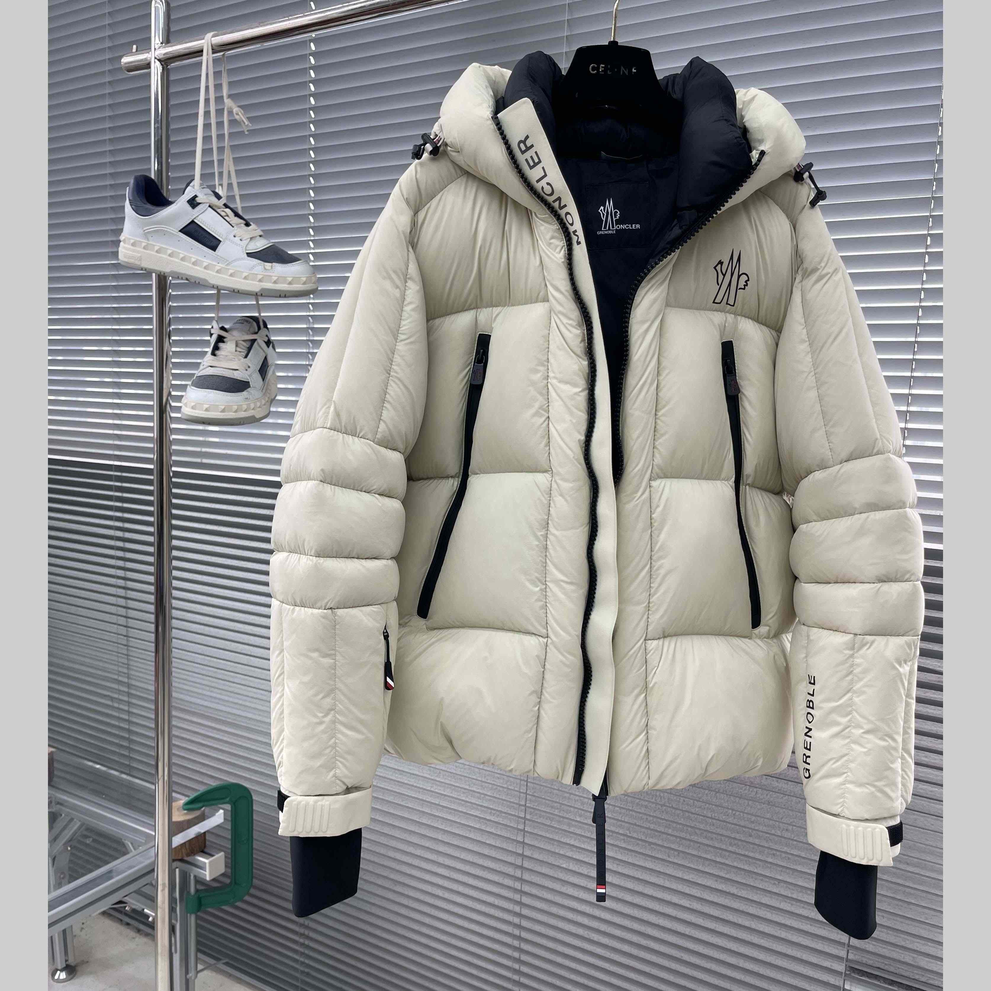 Moncler Cherferie Down Ski Jacket - DopestKickz