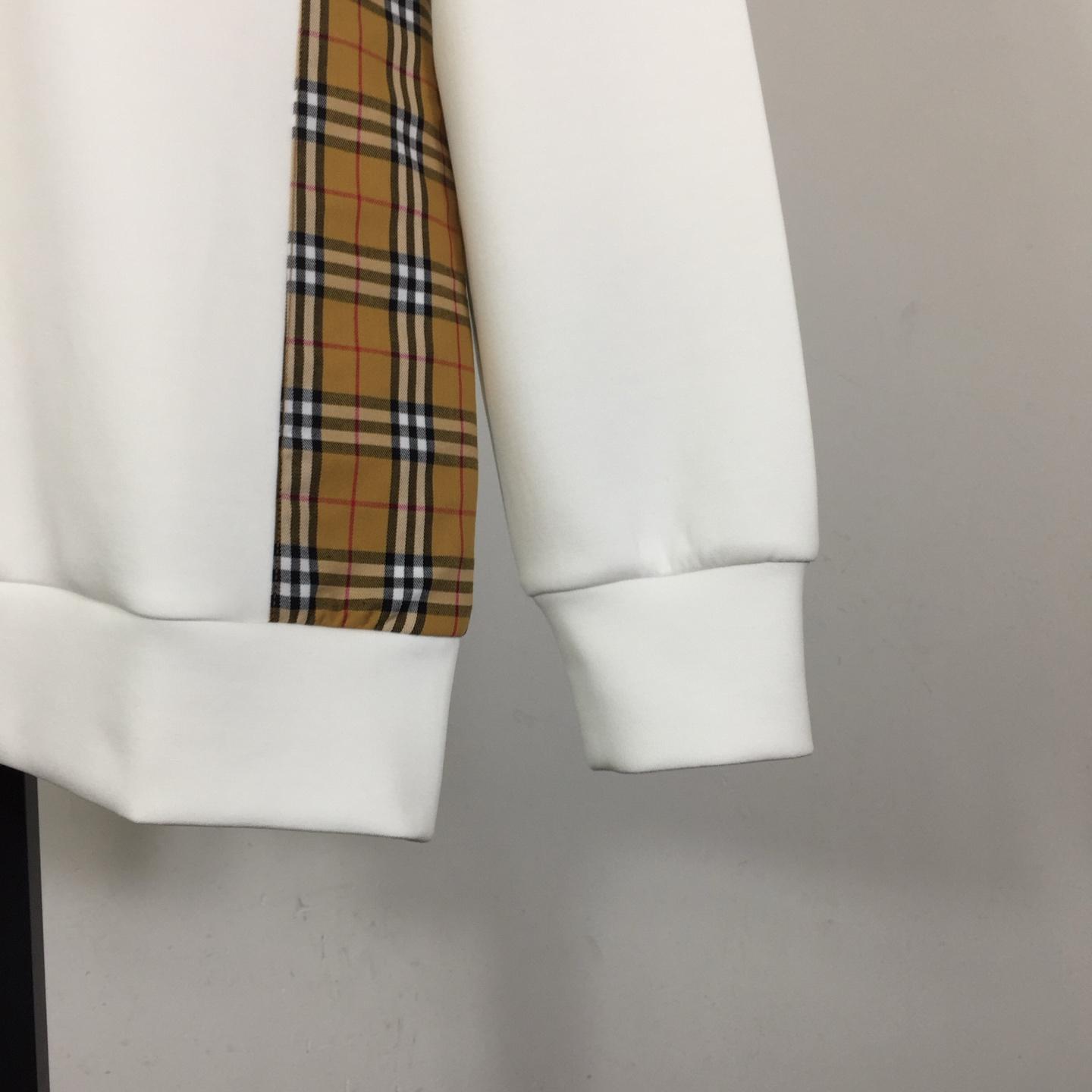 Burberry Cotton Sweatshirt - DopestKickz