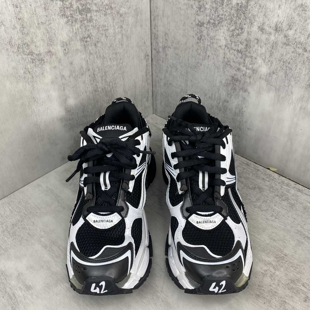 Balenciaga Runner Sneakers - DopestKickz