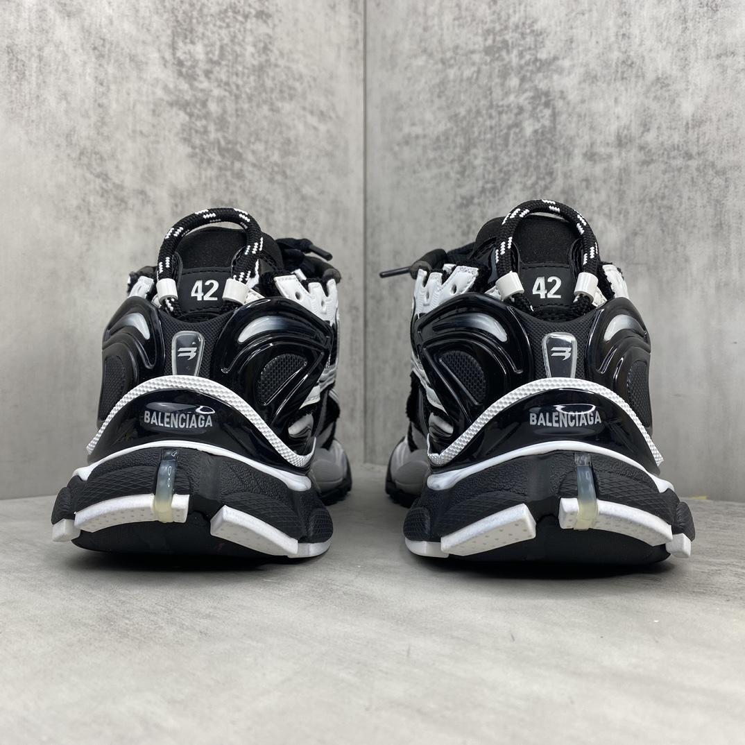 Balenciaga Runner Sneakers - DopestKickz