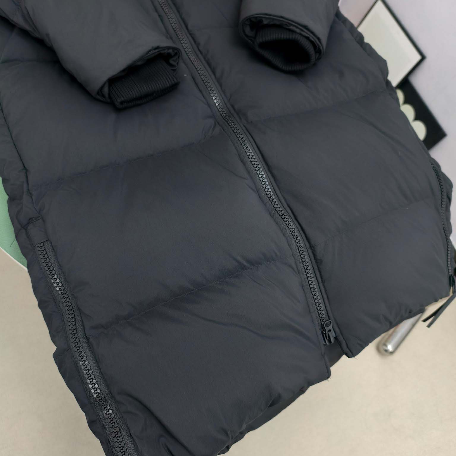 Moncler Lawrence Long Puffer - DopestKickz