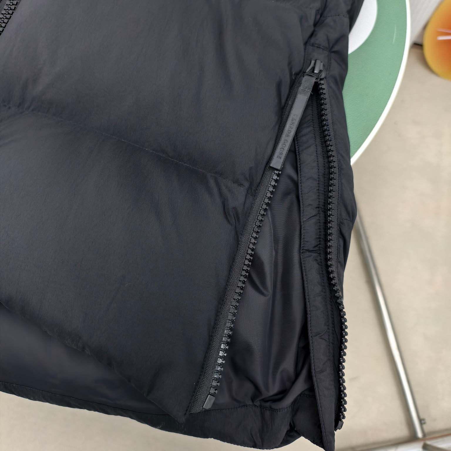 Moncler Lawrence Long Puffer - DopestKickz