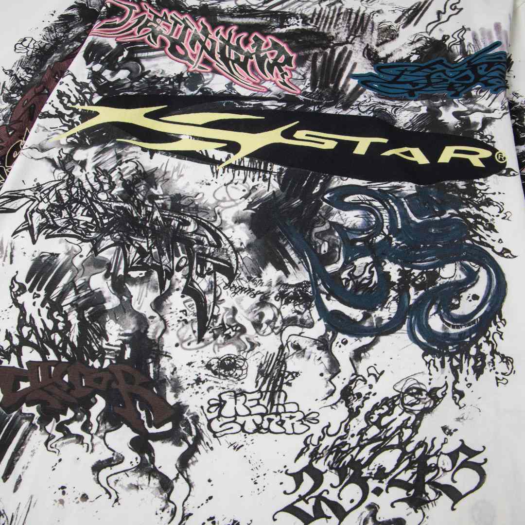 Hellstar Graffiti Long-Sleeve 'White' - DopestKickz