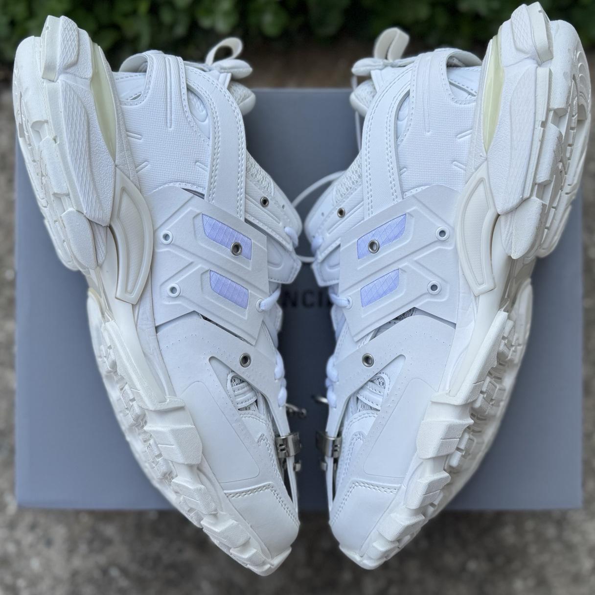 Balenciaga Track piercing Sneaker In White - DopestKickz