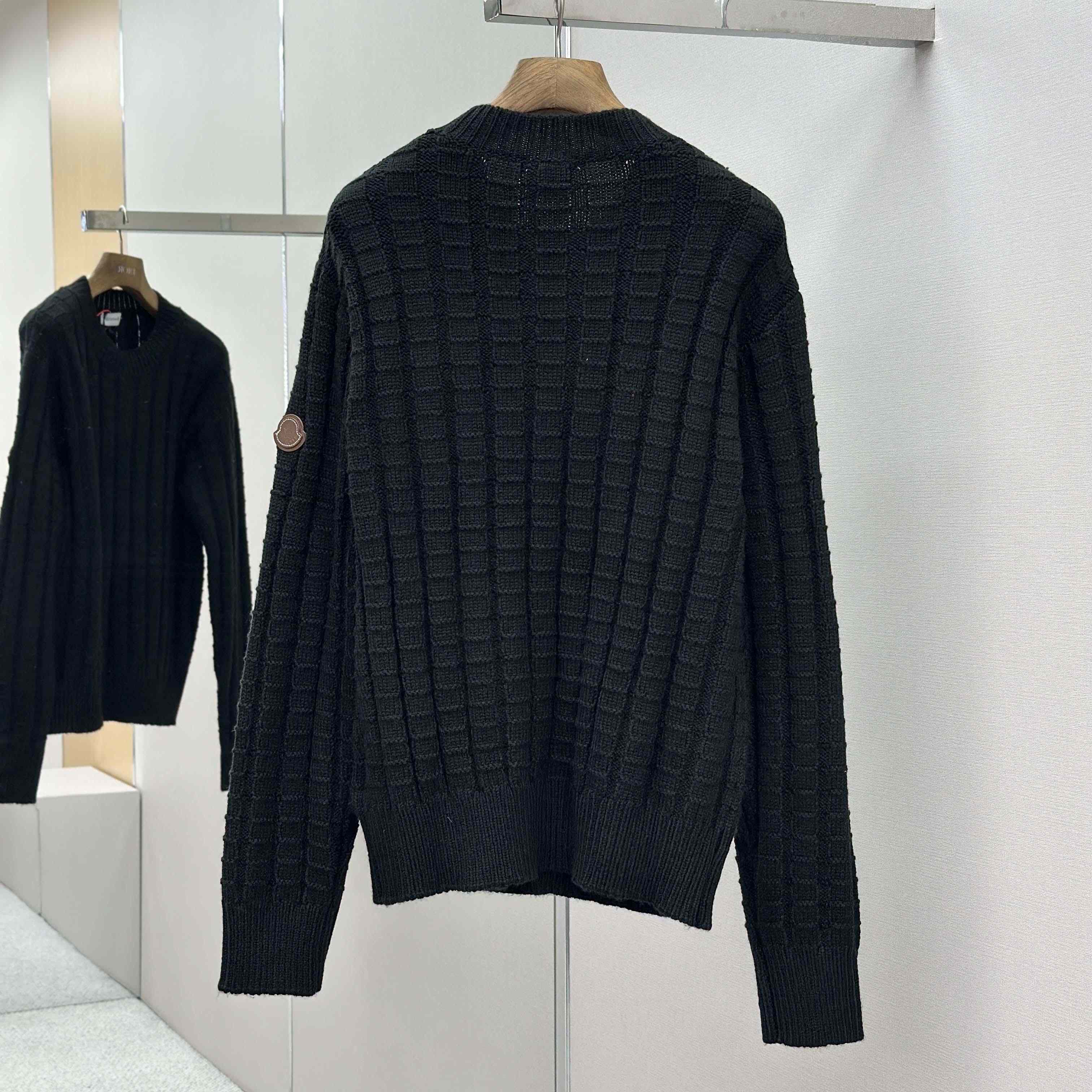 Moncler Wool & Cashmere Jumper - DopestKickz