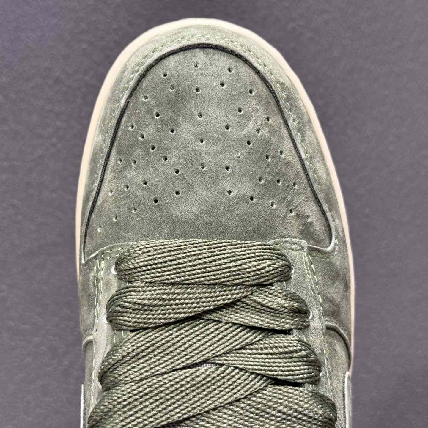 Nike SB Dunk Low “Gum Military Green”HJ0367-301 - DopestKickz