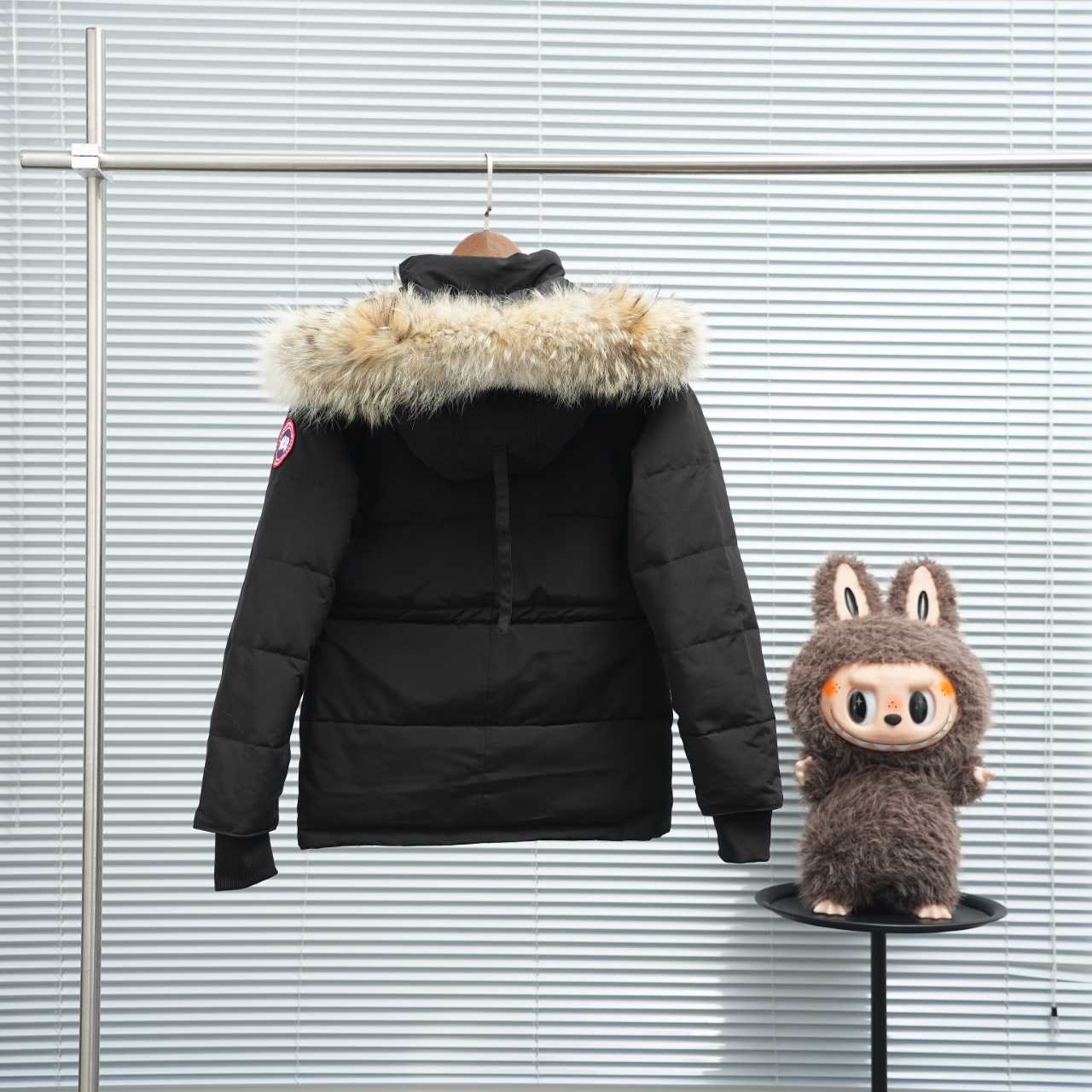Canada Goose Chelsea Parka - DopestKickz