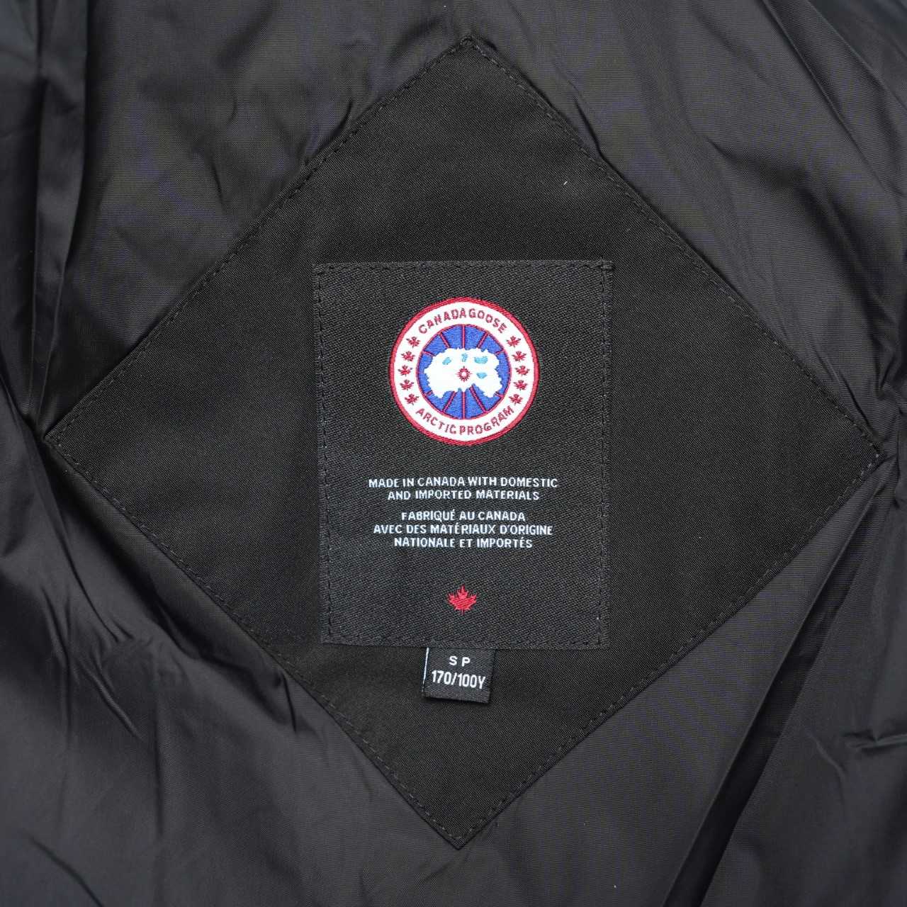 Canada Goose Chelsea Parka - DopestKickz