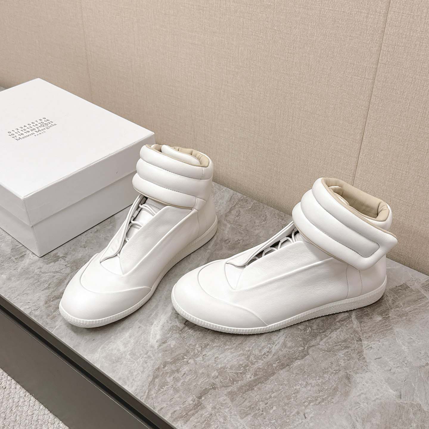 Maison Margiela Future Sneakers - DopestKickz