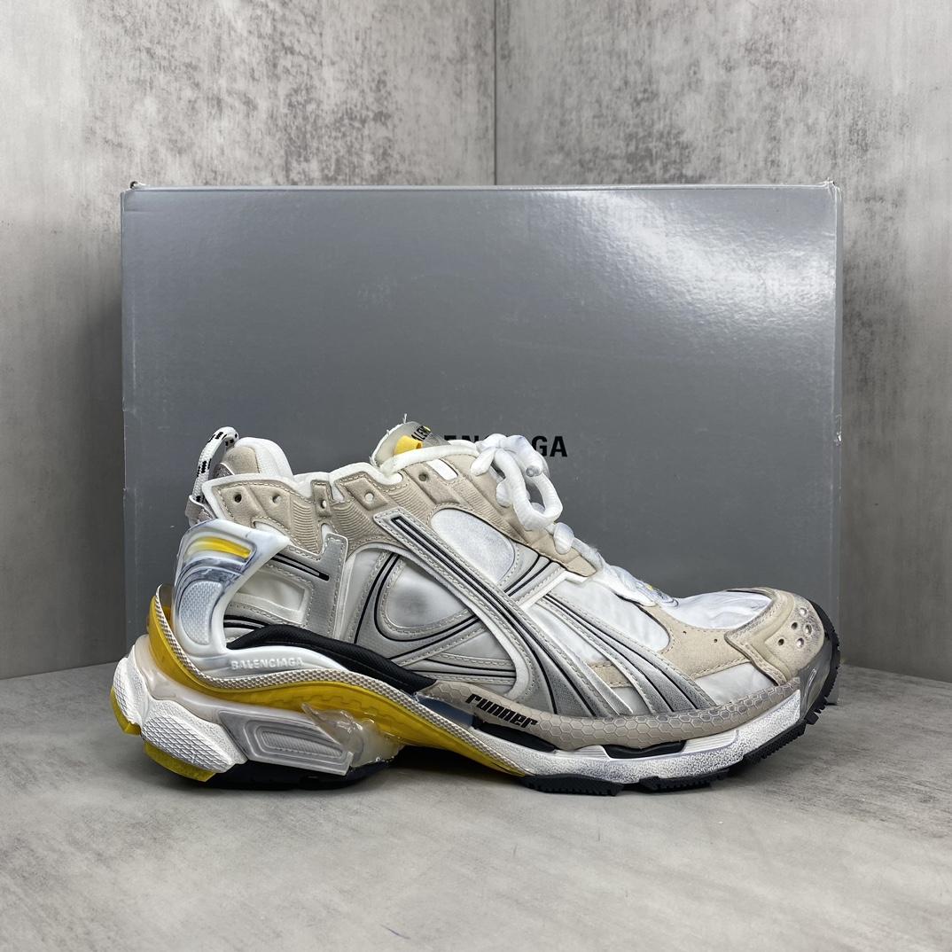 Balenciaga Runner Sneakers - DopestKickz