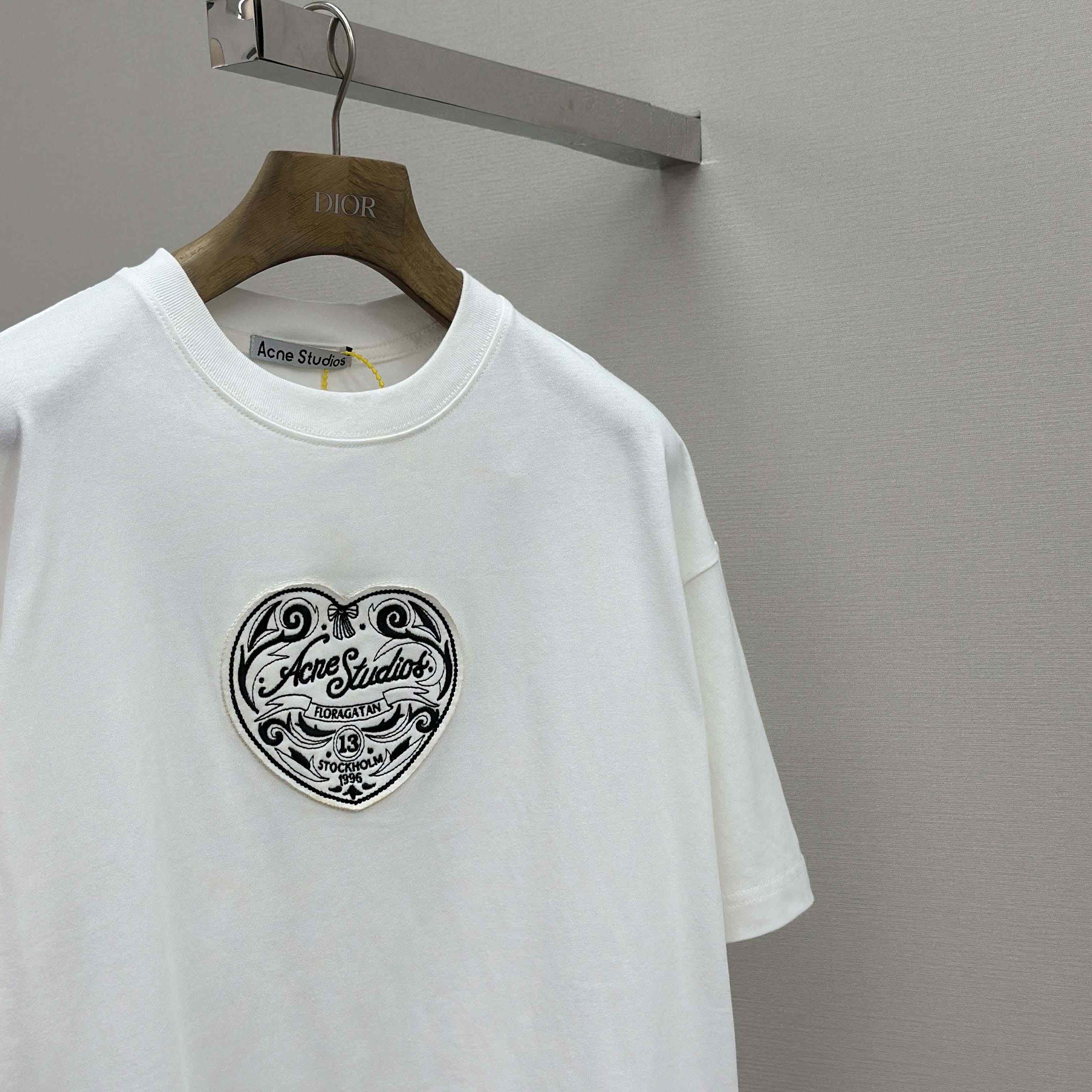 Acne Studios Logo T-shirt - Off white - DopestKickz