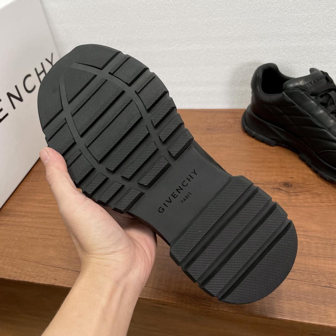 Givenchy Trainers Sneakers In Padded Nylon And Leather - DopestKickz