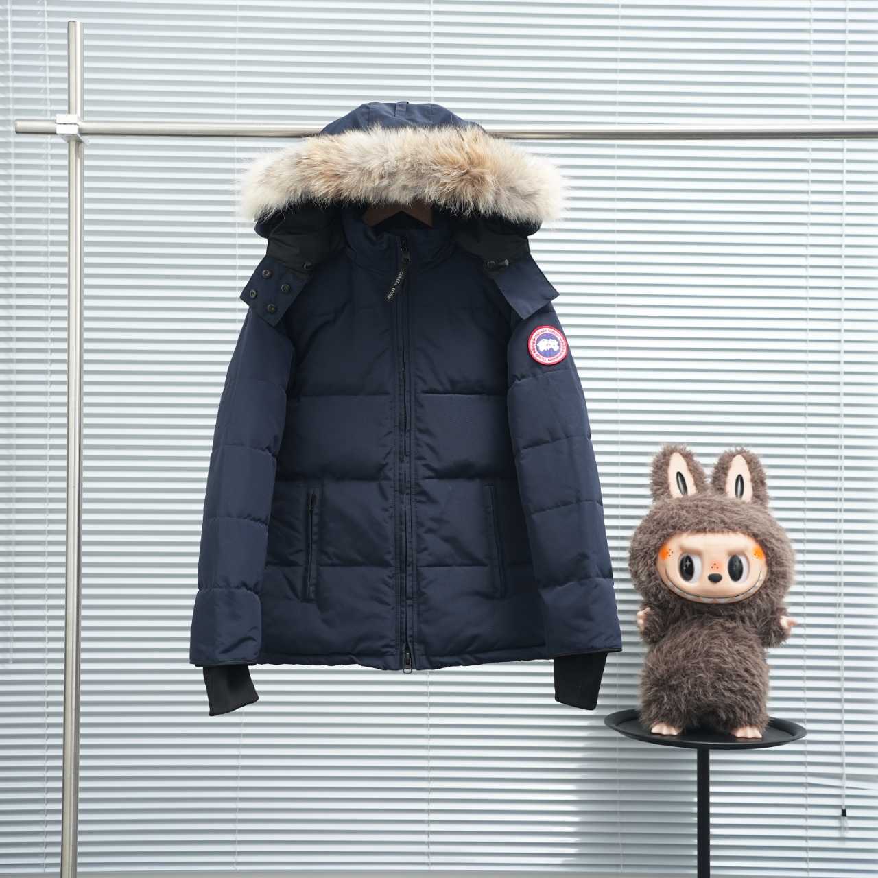 Canada Goose Chelsea Parka - DopestKickz