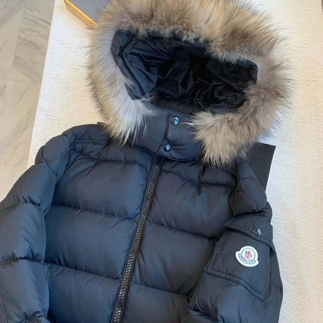 Moncler Maya Short Down Jacket - DopestKickz