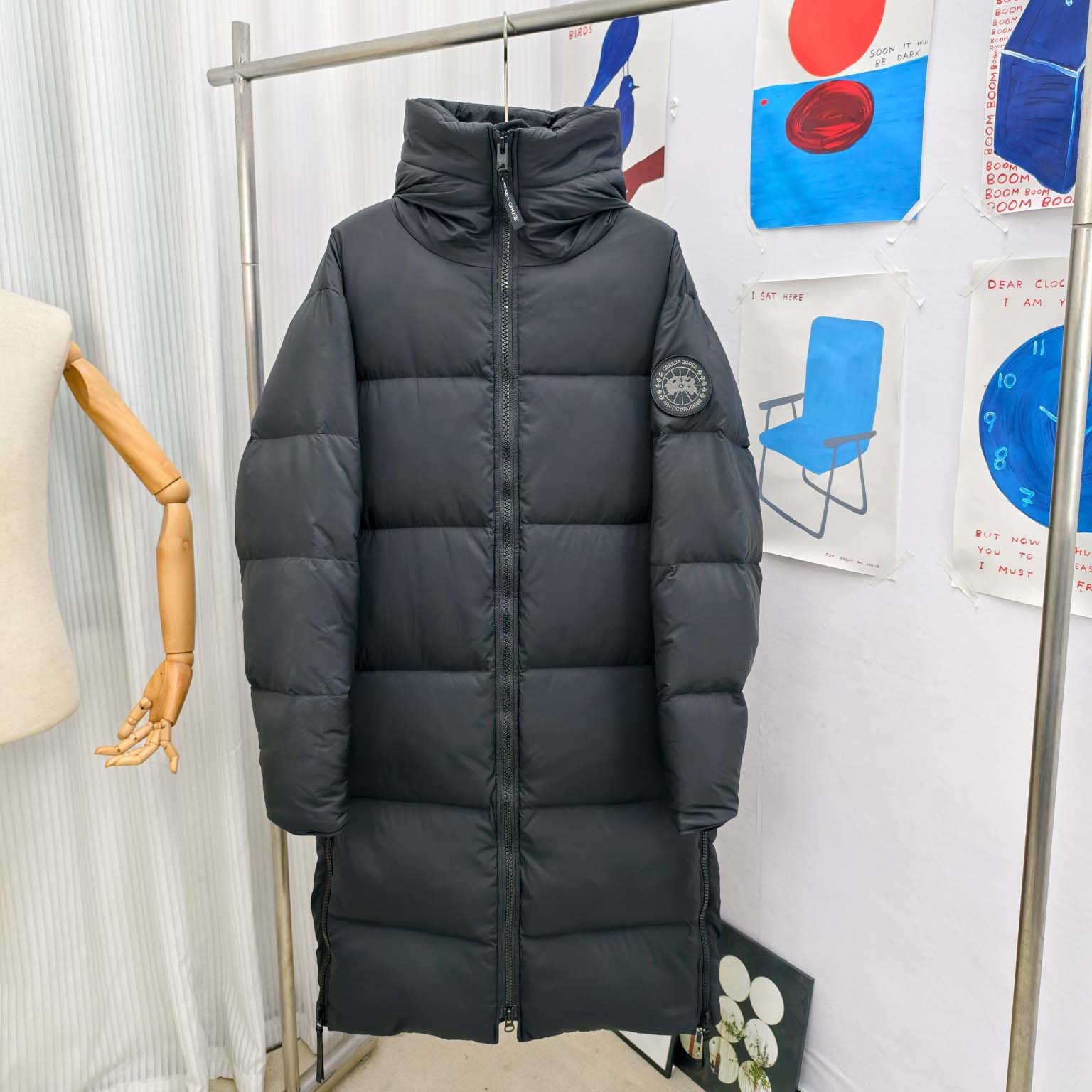 Moncler Lawrence Long Puffer - DopestKickz