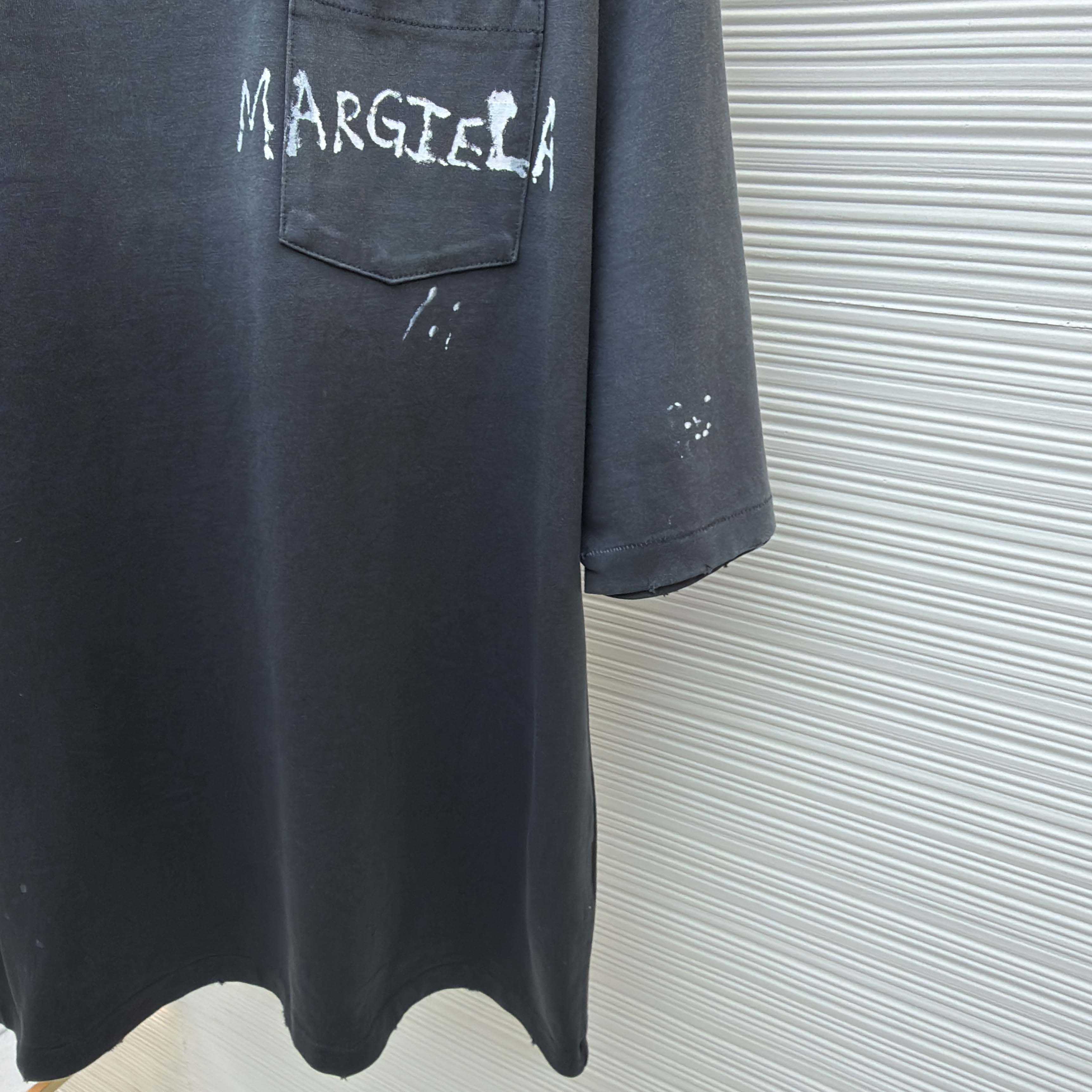 Maison Margiela Logo-print T-shirt - DopestKickz
