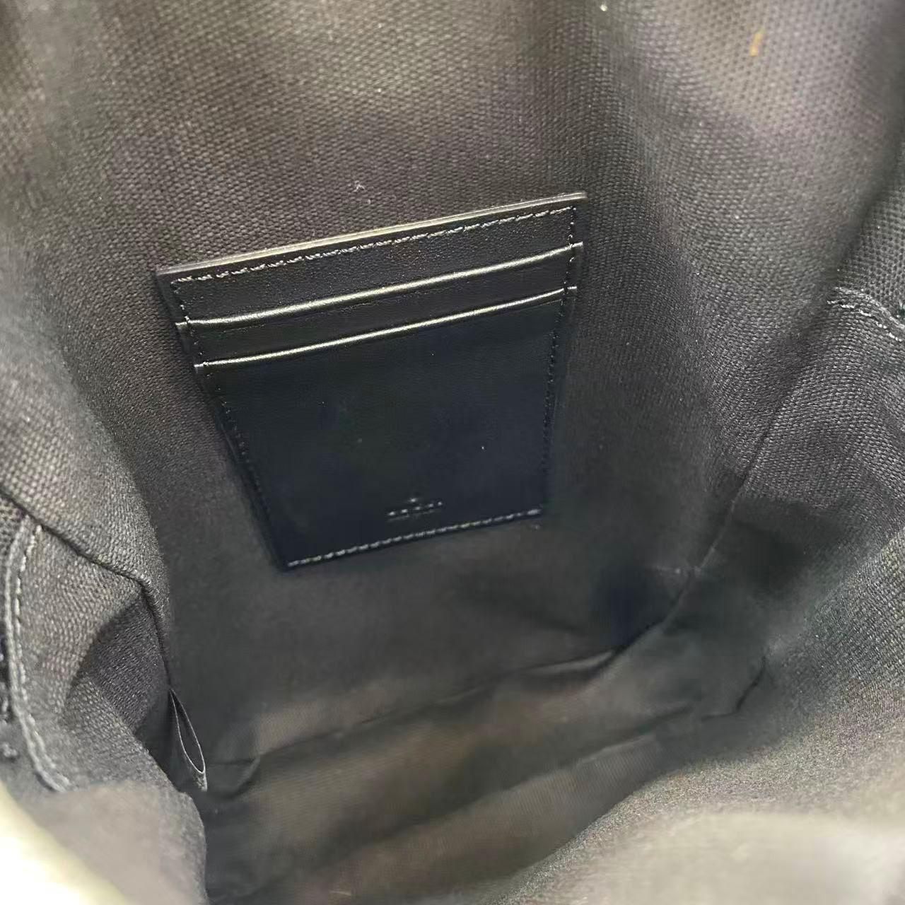 Gucci GG Emblem Small Crossbody Bag 850238 - DopestKickz