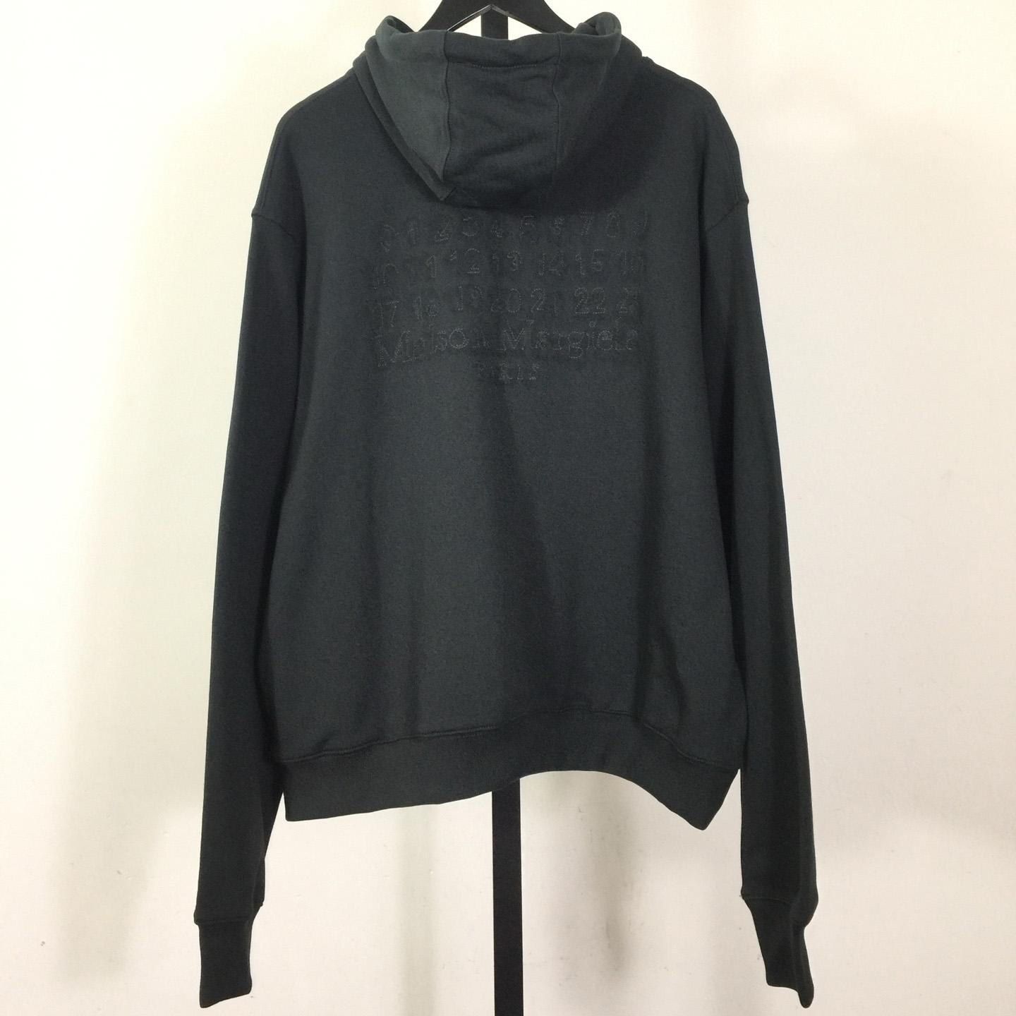 MM6 Maison Margiela Embroidered logo hoodie - DopestKickz