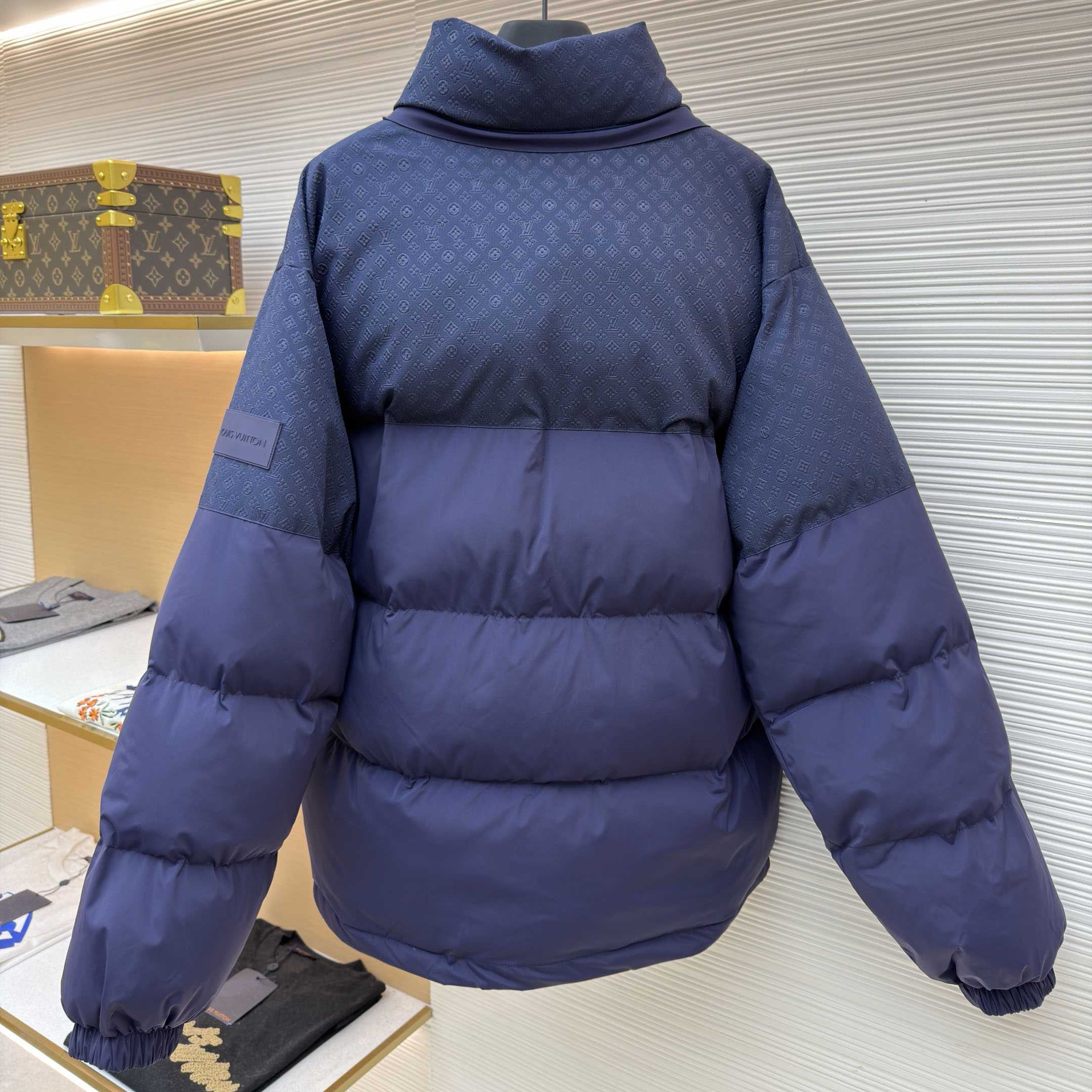 Louis Vuitton Down Blouson 1AGIJR - DopestKickz