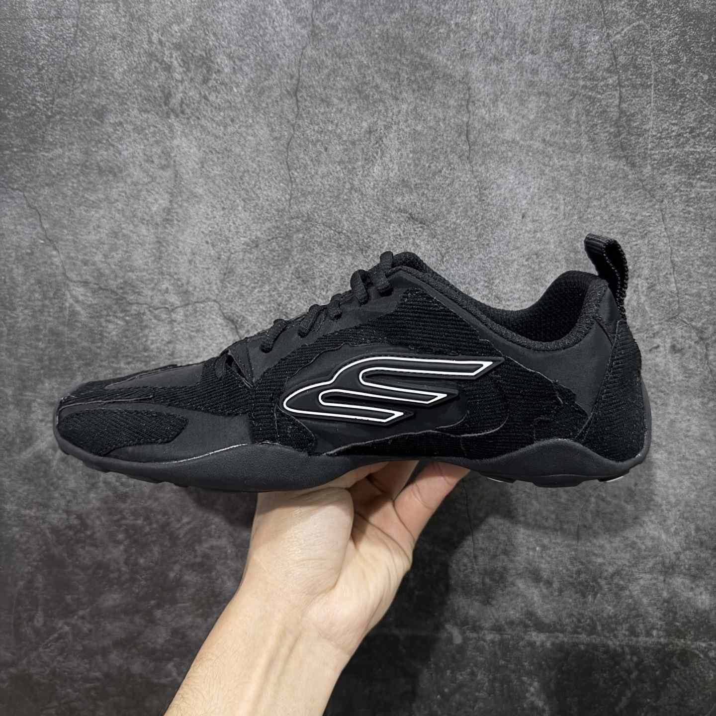 Balenciaga Monday Ultra Sneaker In Black - DopestKickz