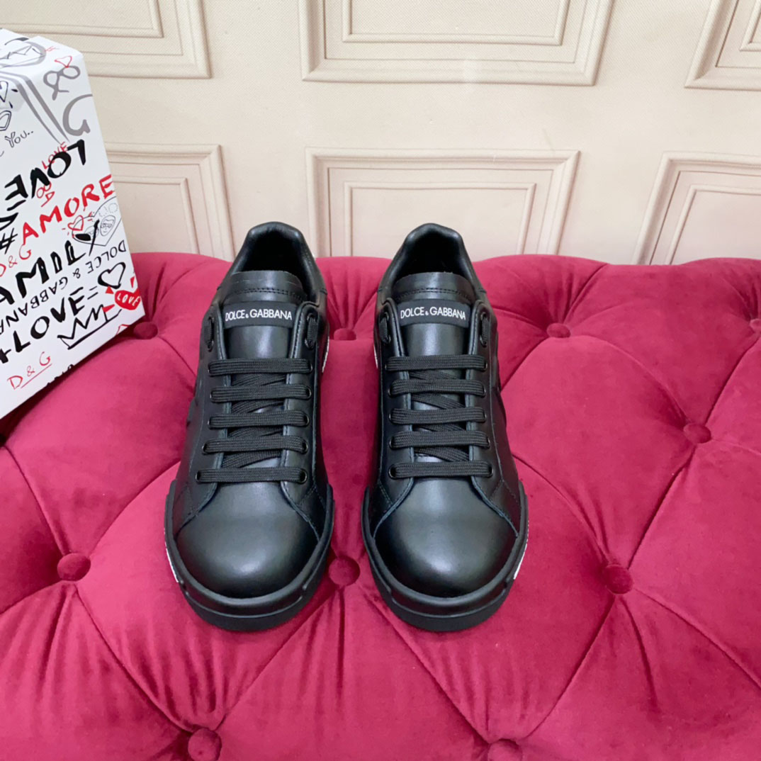 Dolce & Gabbana Sneakers - DopestKickz