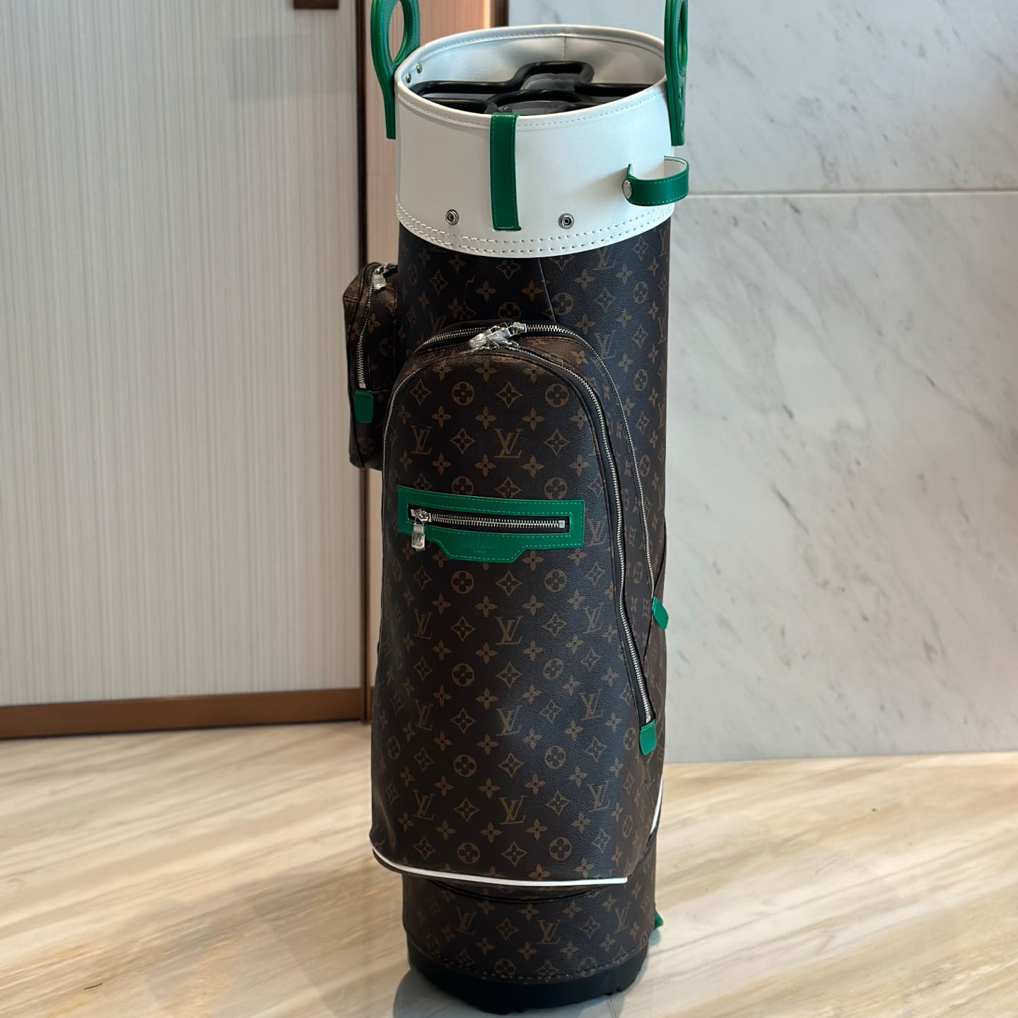 Louis Vuitton Golf Bag - DopestKickz