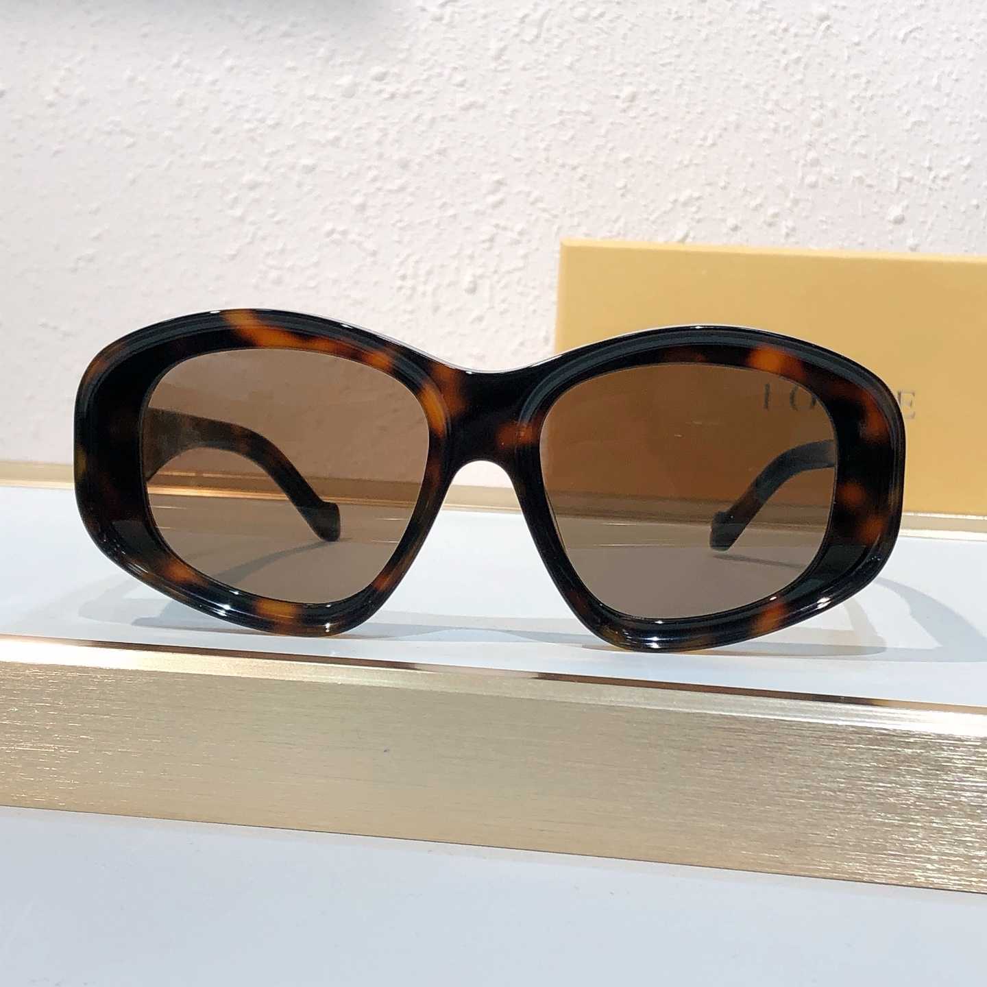 Loewe LW40181I Sunglasses  - DopestKickz