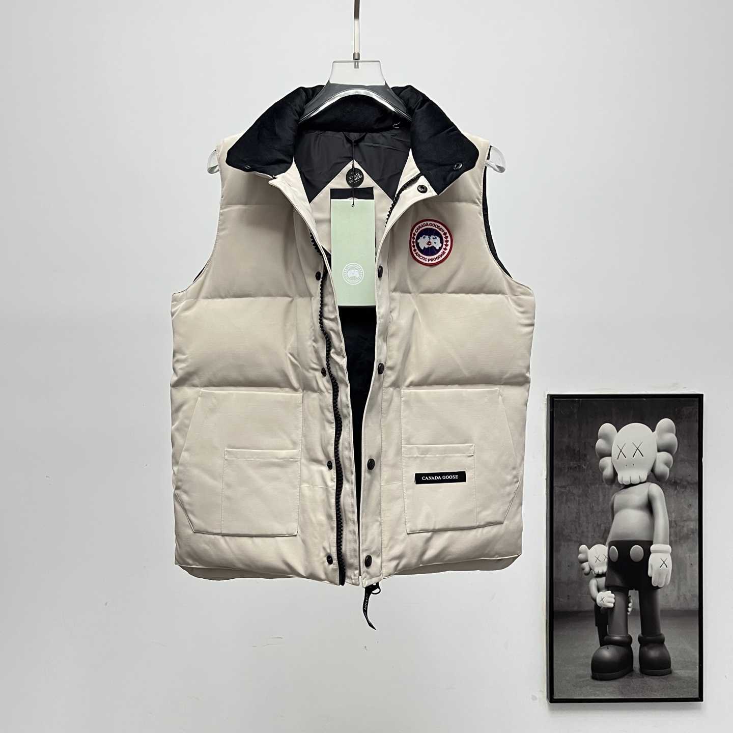 Canada Goose Freestyle Crew Vest - DopestKickz