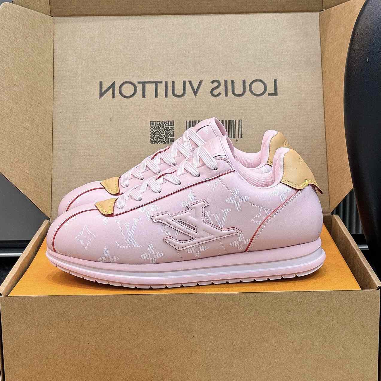 Louis Vuitton LV BUTTERSOFT Sneaker    1AINJE - DopestKickz