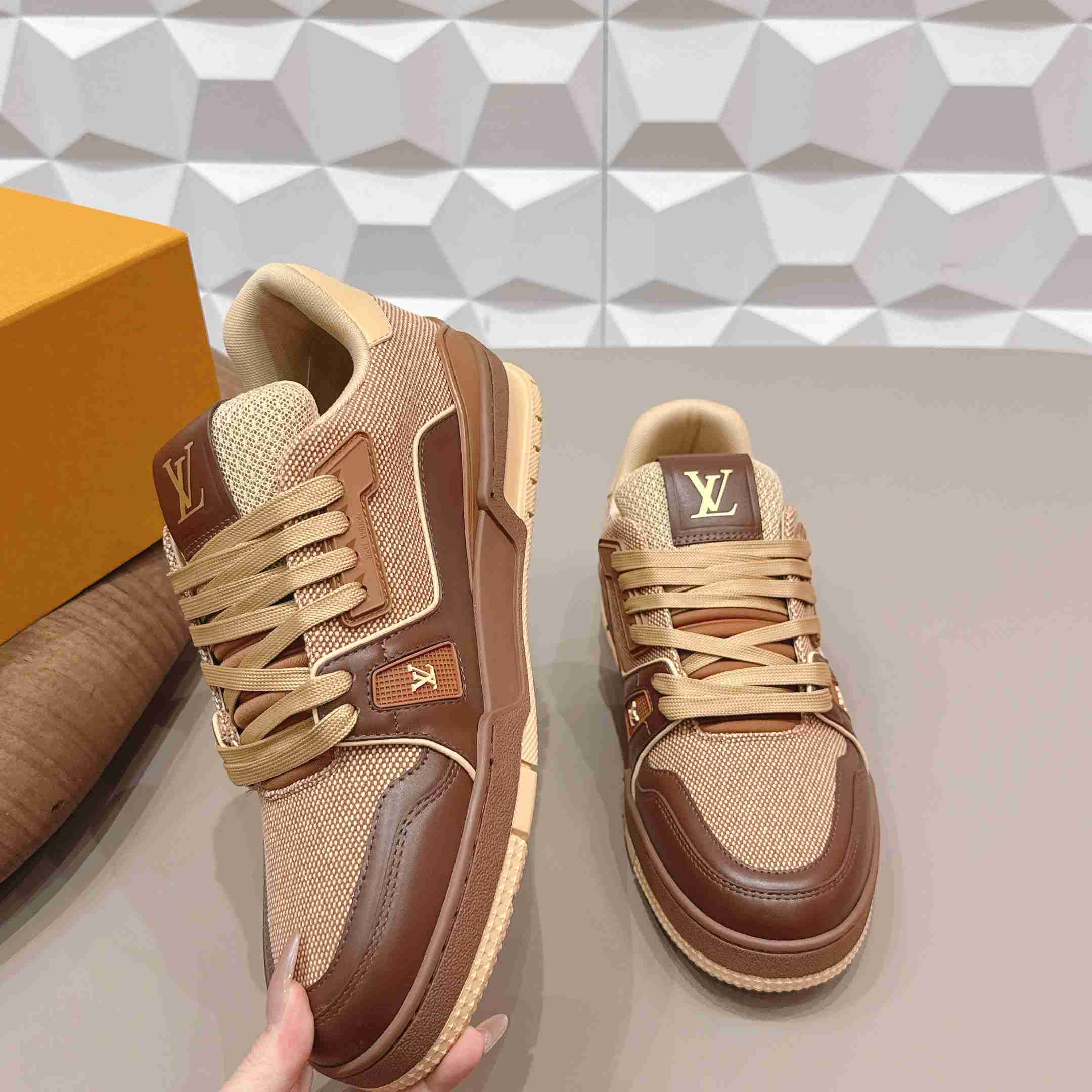 Louis Vuitton Trainer Sneaker 1AJ479 - DopestKickz