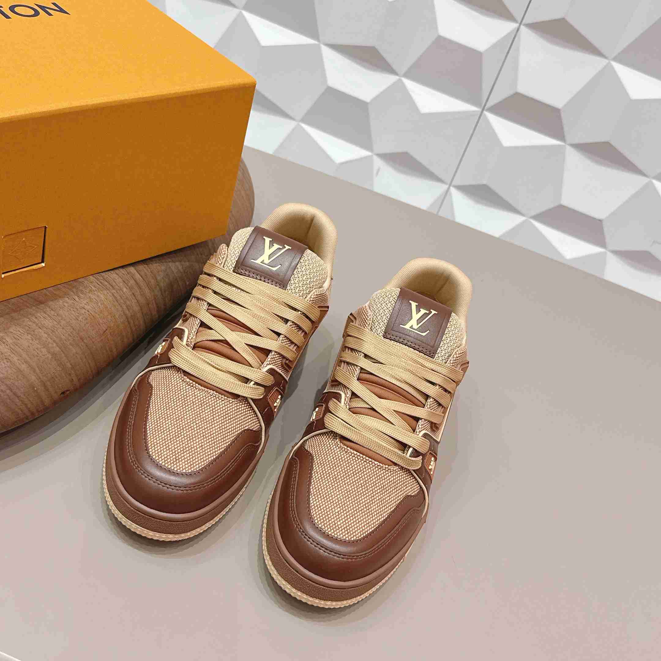 Louis Vuitton Trainer Sneaker 1AJ479 - DopestKickz