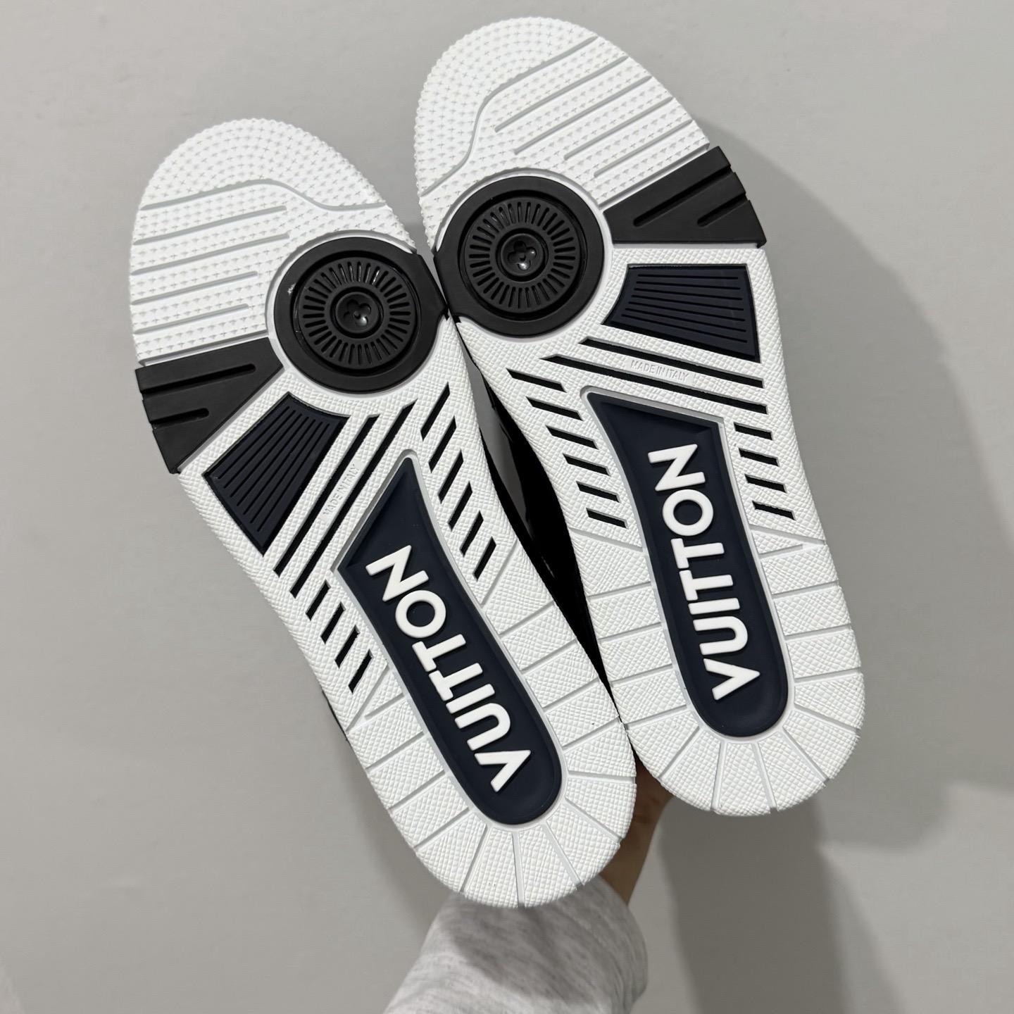 Louis Vuitton LV Trainer Sneaker    1AJ234 - DopestKickz